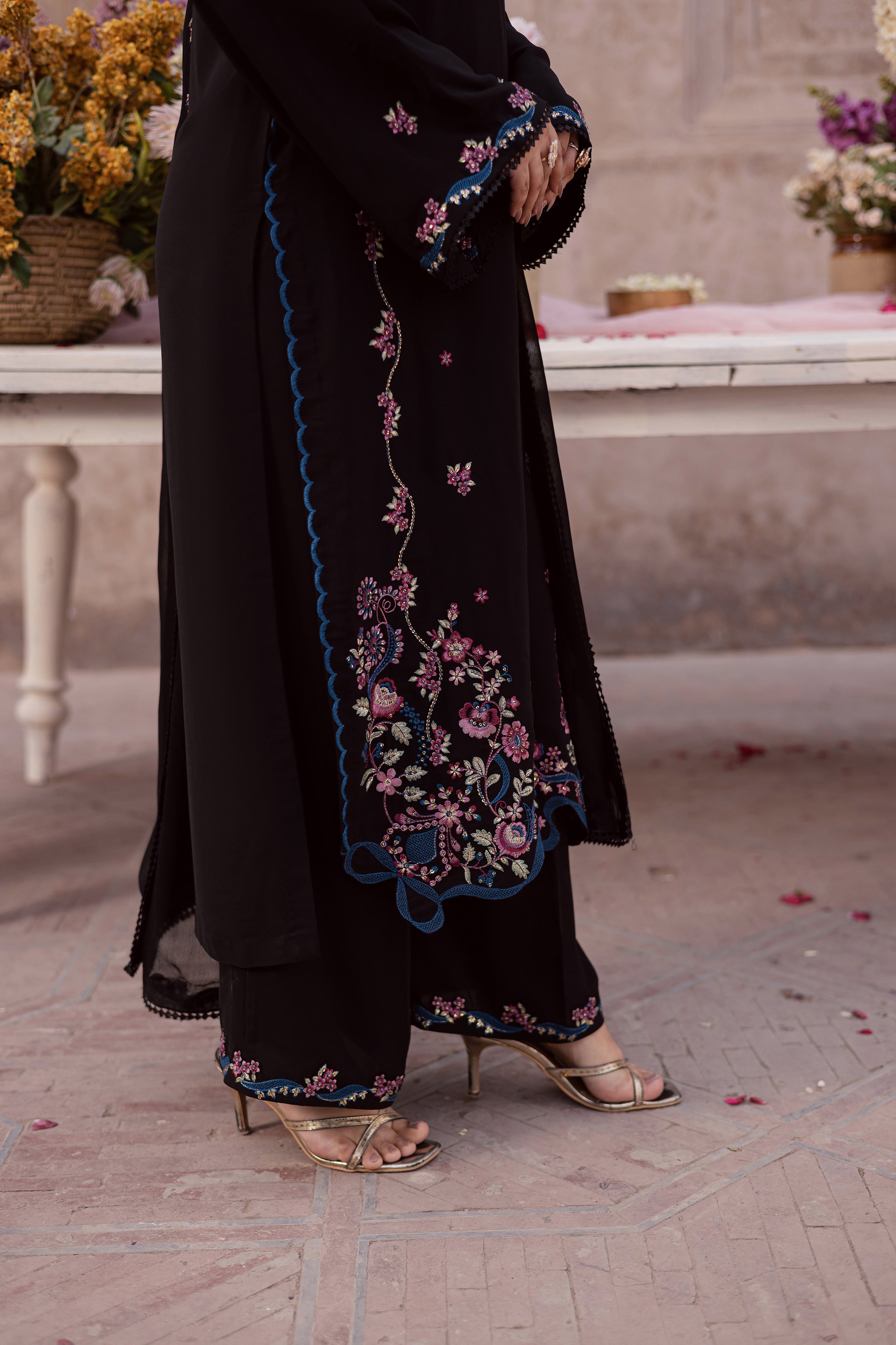 Rea 3Pc - Festive Luxe Pret BATIKSTUDIO2025 BATIK S / Black / Georgette-M / Black / Georgette-L / Black / Georgette