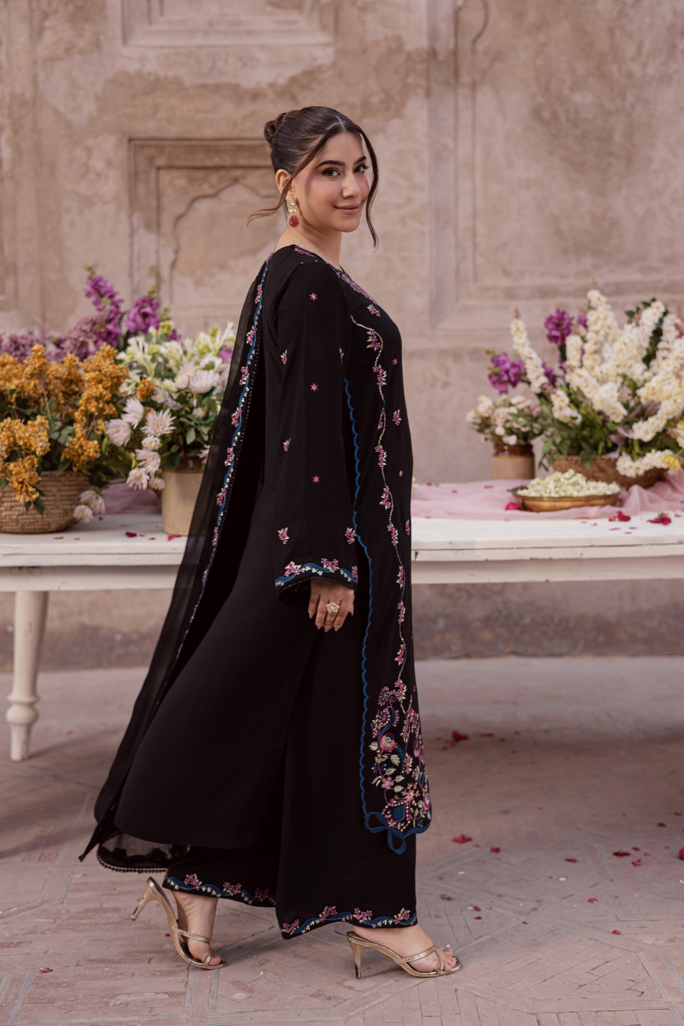 Rea 3Pc - Festive Luxe Pret BATIKSTUDIO2025 BATIK S / Black / Georgette-M / Black / Georgette-L / Black / Georgette