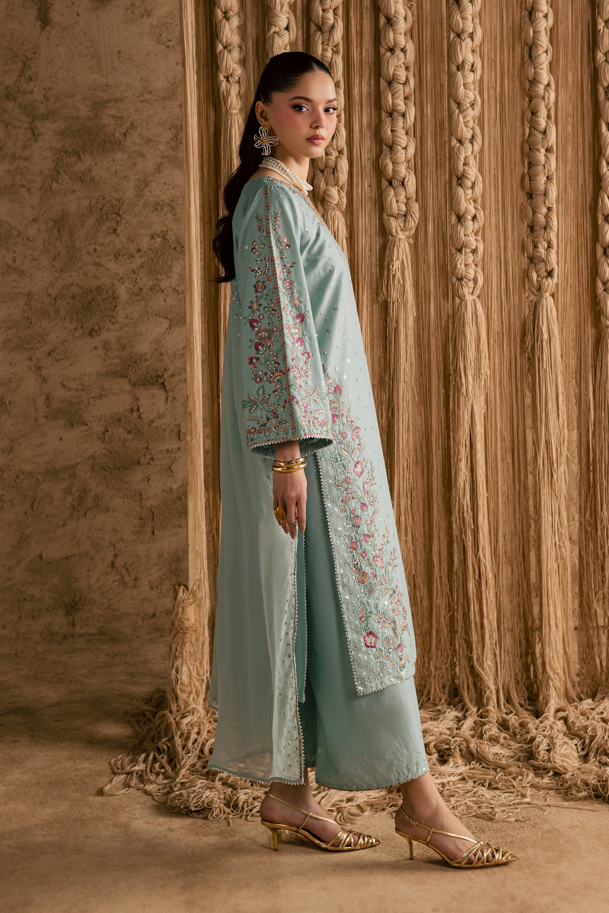 Rome Sky 3Pc - Festive Eid Pret BATIKEID2026 BATIK XS / Ice Blue / Giza-S / Ice Blue / Giza-M / Ice Blue / Giza-L / Ice Blue / Giza-XL / Ice Blue / Giza