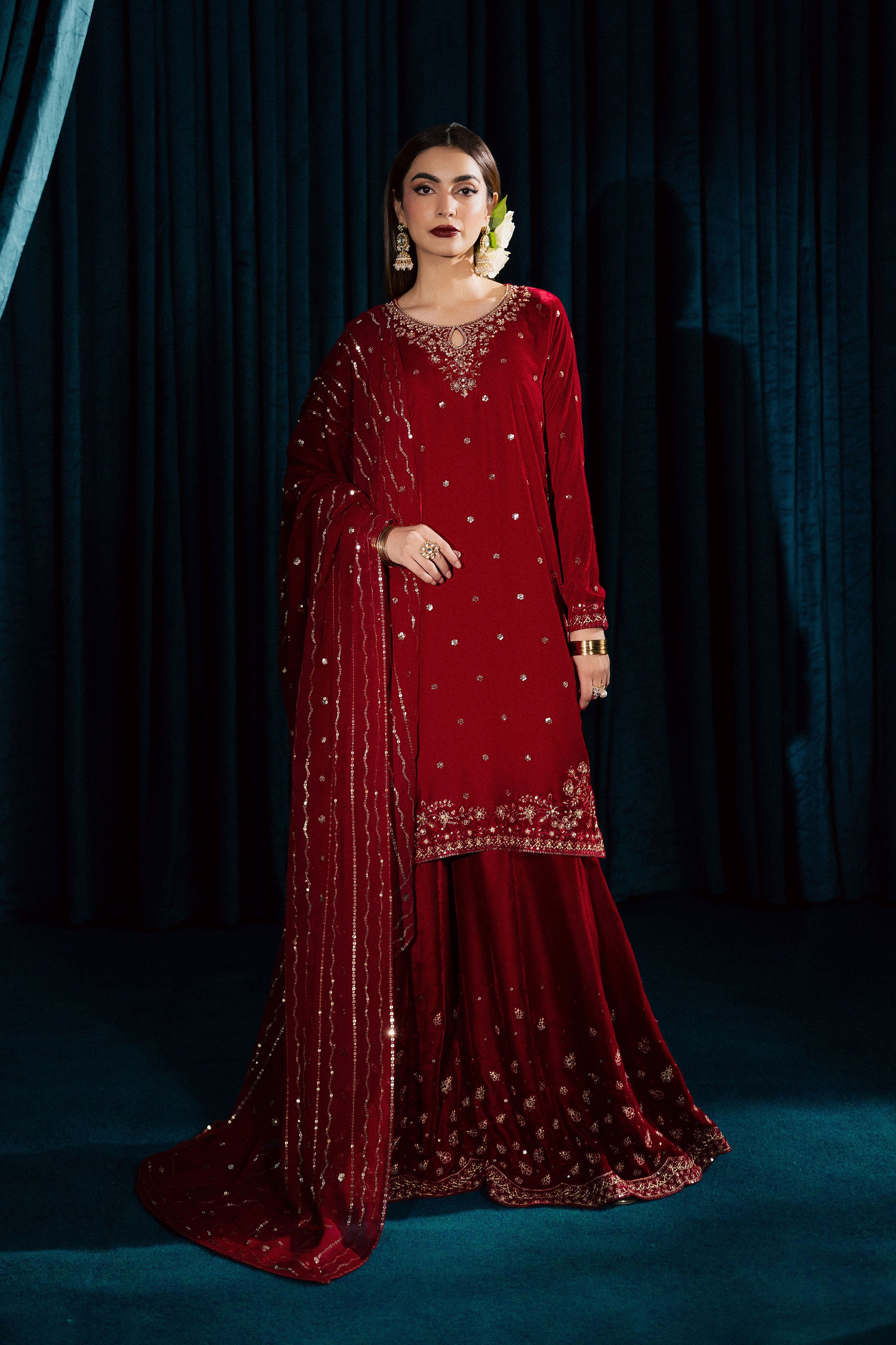 Surkh Gul 3Pc - Velvet Formal Dress BATIKSTUDIO2025 BATIK S / Red / Velvet-M / Red / Velvet-L / Red / Velvet