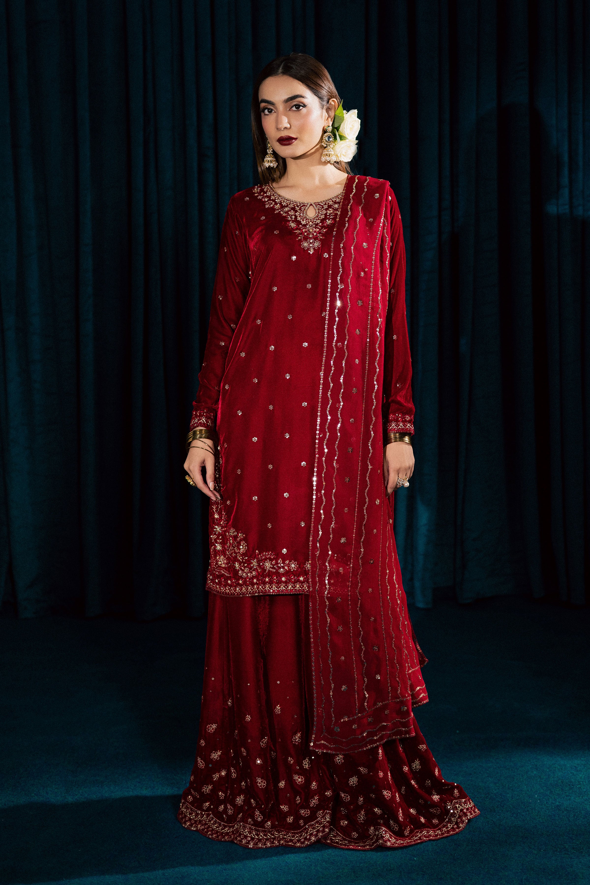 Surkh Gul 3Pc - Velvet Formal Dress BATIKSTUDIO2025 BATIK S / Red / Velvet-M / Red / Velvet-L / Red / Velvet