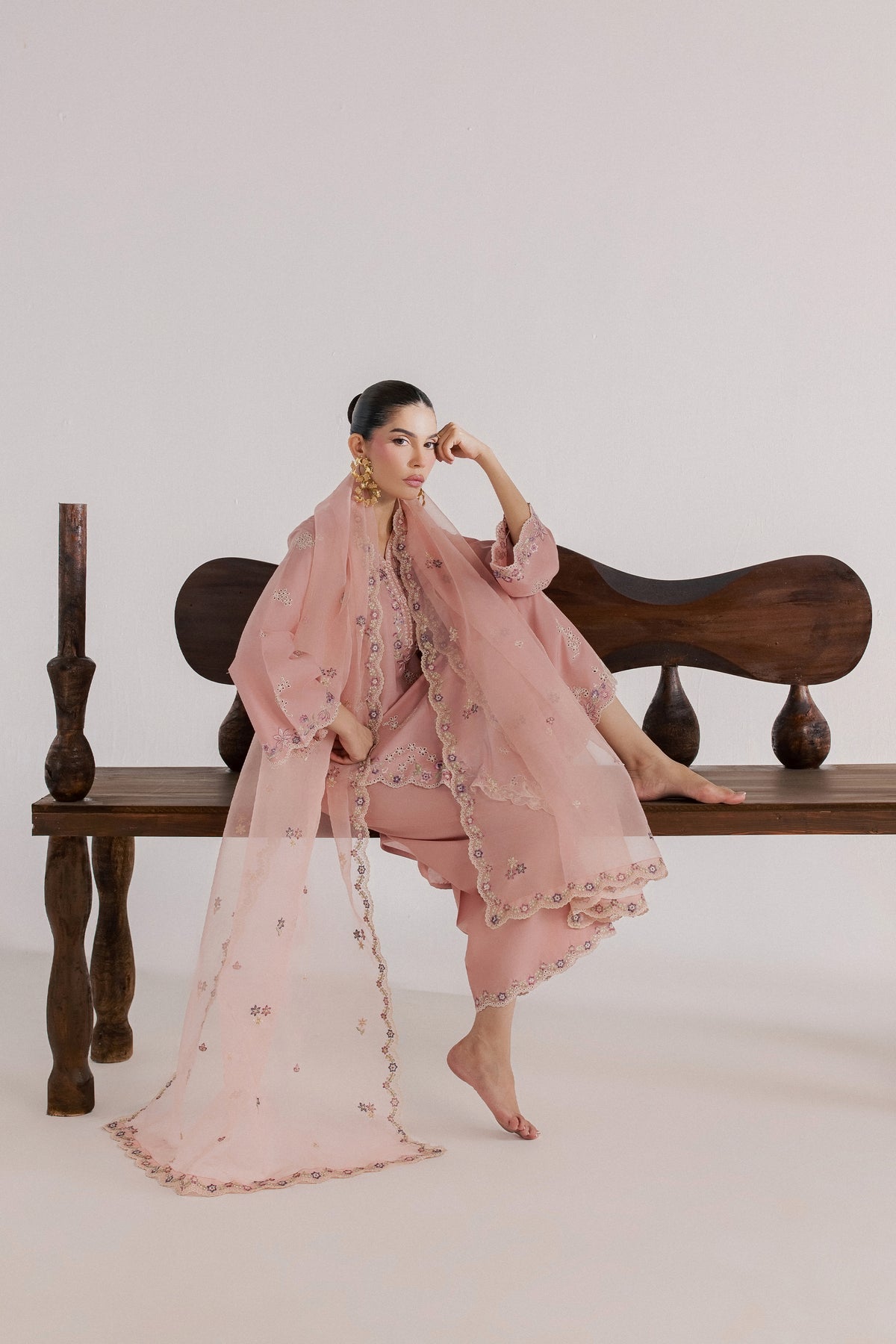 Taffy Macaron 3Pc - Luxury Embroidered Lawn BATIKSS26 BATIK XS / Taffy Pink / Pima Lawn-S / Taffy Pink / Pima Lawn-M / Taffy Pink / Pima Lawn-L / Taffy Pink / Pima Lawn-XL / Taffy Pink / Pima Lawn