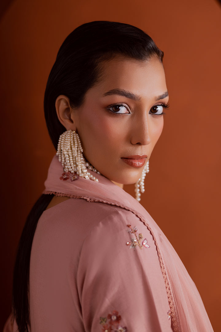 Tea Zunaisha 3Pc - Embroidered Khaddar Dress BATIK WINTER PRET 2025  BATIK   XS / Taffy Pink / Khaddar-S / Taffy Pink / Khaddar-M / Taffy Pink / Khaddar-L / Taffy Pink / Khaddar-XL / Taffy Pink / Khaddar