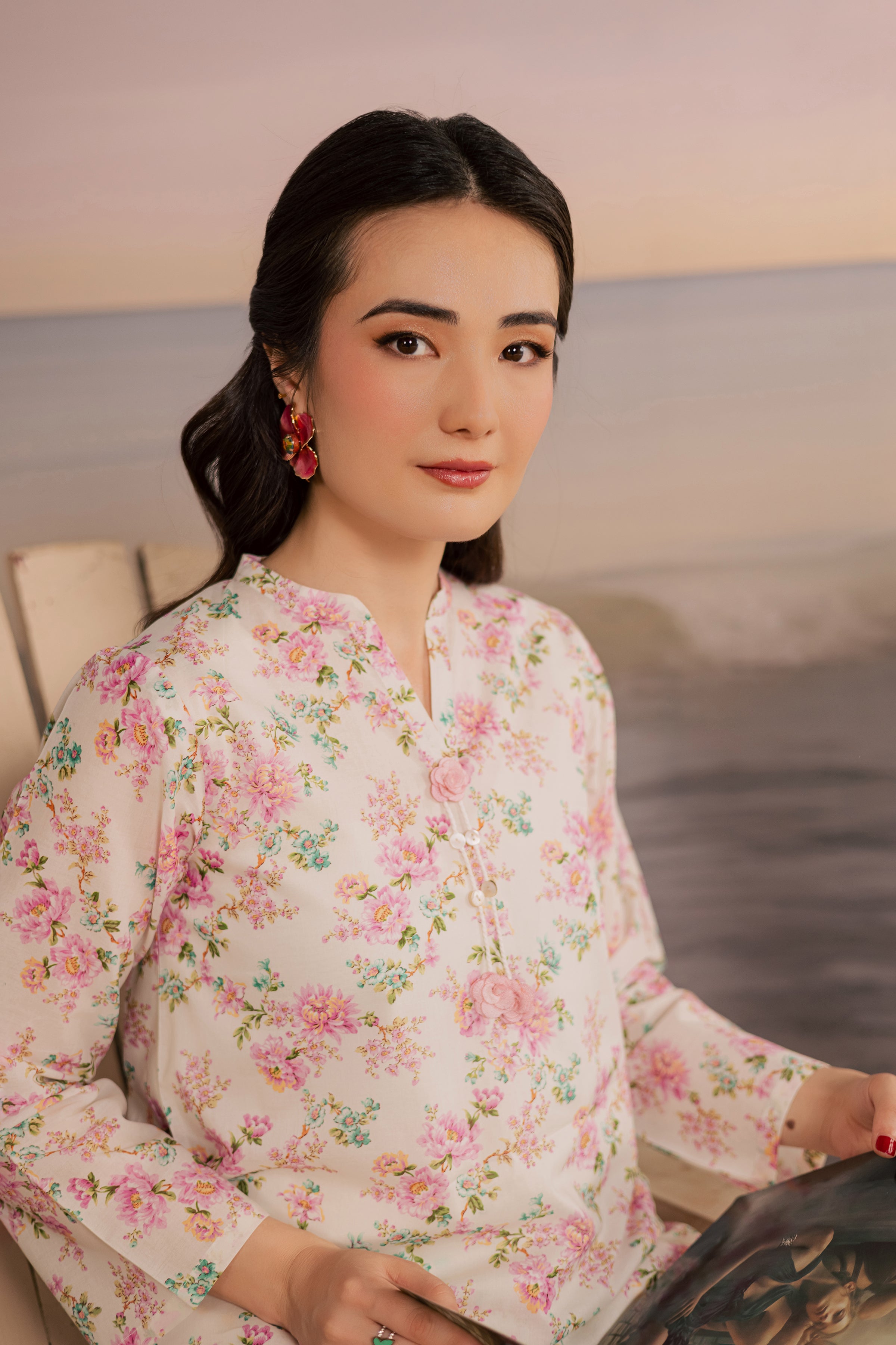 White Hawk 2Pc - Printed Lawn Dress BATIKSS26 BATIK XS / Off White / Lawn-S / Off White / Lawn-M / Off White / Lawn-L / Off White / Lawn-XL / Off White / Lawn