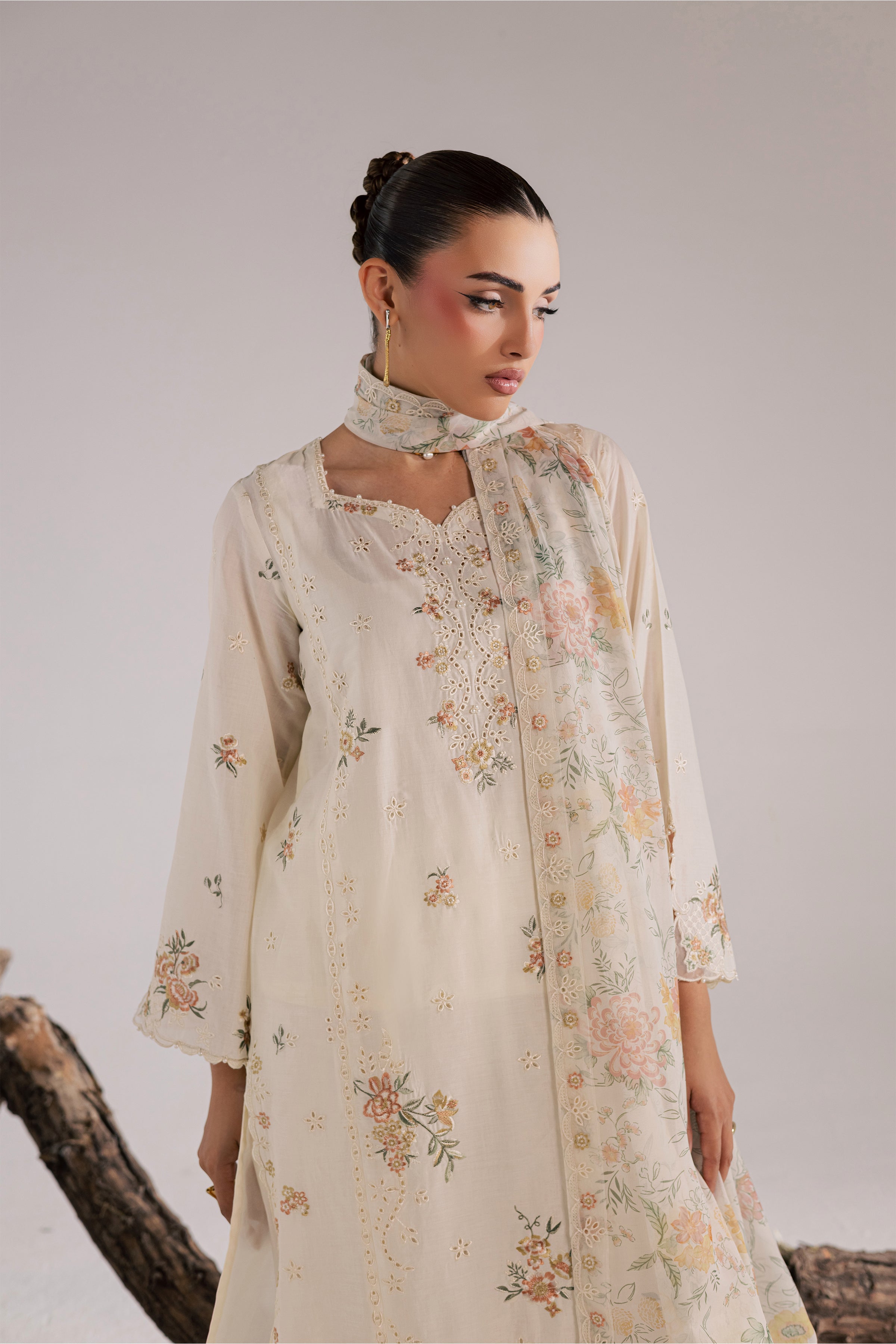 White Zoe 3Pc - Luxury Embroidered Lawn BATIKSS26 BATIK XS / Eggnog / Pima Lawn-S / Eggnog / Pima Lawn-M / Eggnog / Pima Lawn-L / Eggnog / Pima Lawn-XL / Eggnog / Pima Lawn