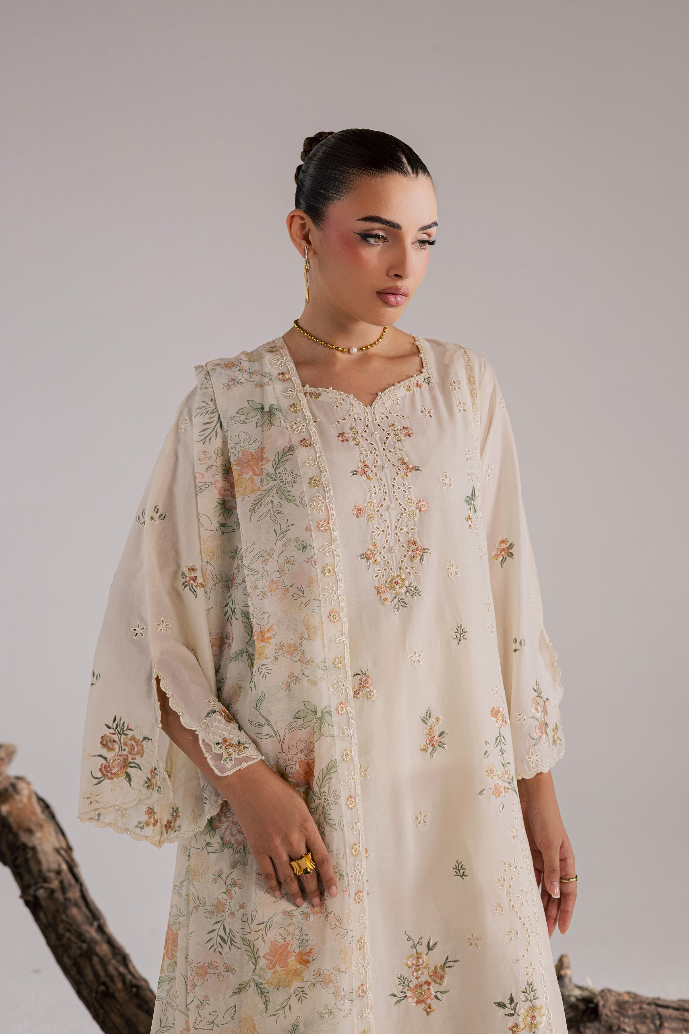 White Zoe 3Pc - Luxury Embroidered Lawn BATIKSS26 BATIK XS / Eggnog / Pima Lawn-S / Eggnog / Pima Lawn-M / Eggnog / Pima Lawn-L / Eggnog / Pima Lawn-XL / Eggnog / Pima Lawn
