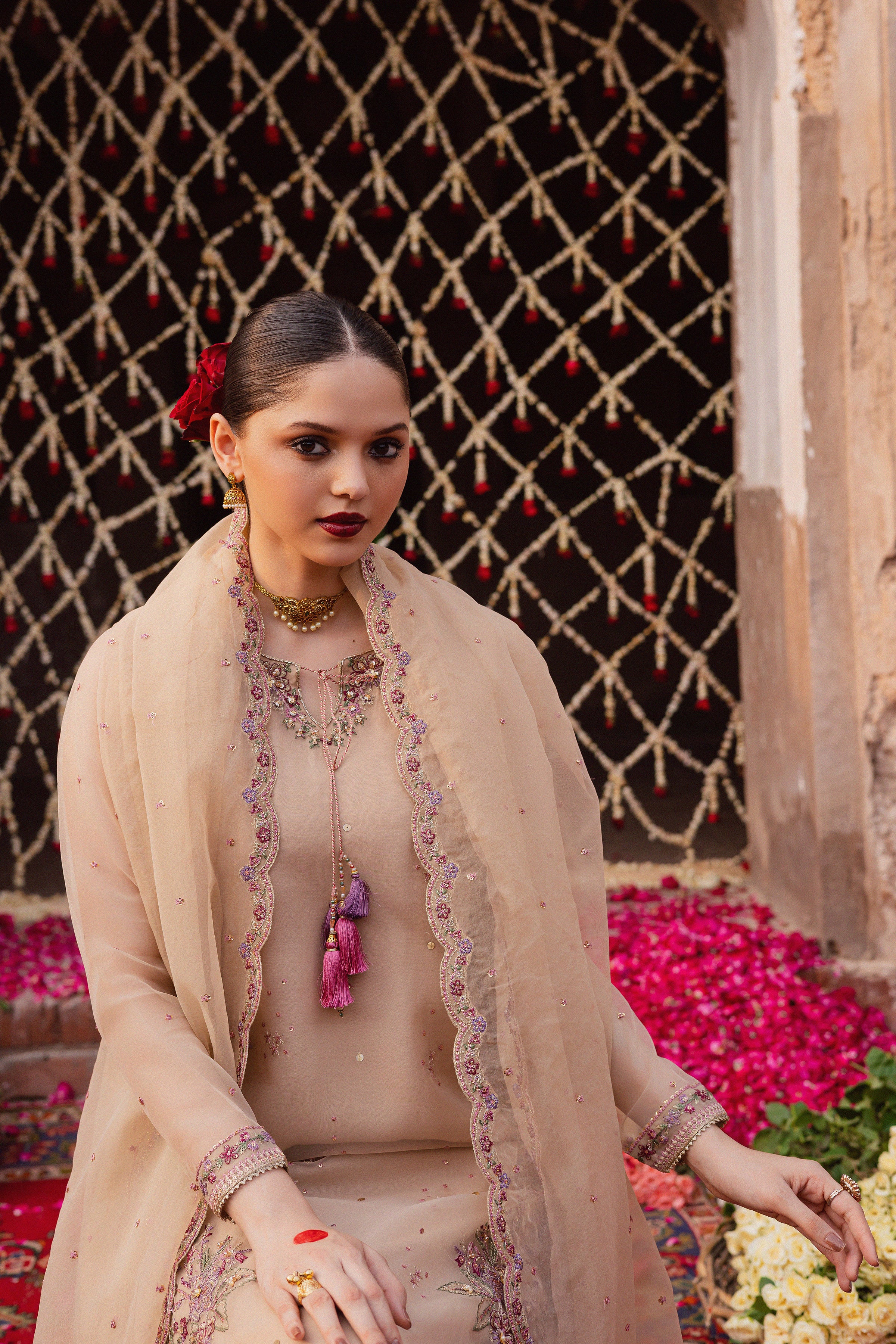 Zahrah 3Pc - Festive Luxe Pret BATIKSTUDIO2025 BATIK S / Beige / Organza & Raw Silk-M / Beige / Organza & Raw Silk-L / Beige / Organza & Raw Silk