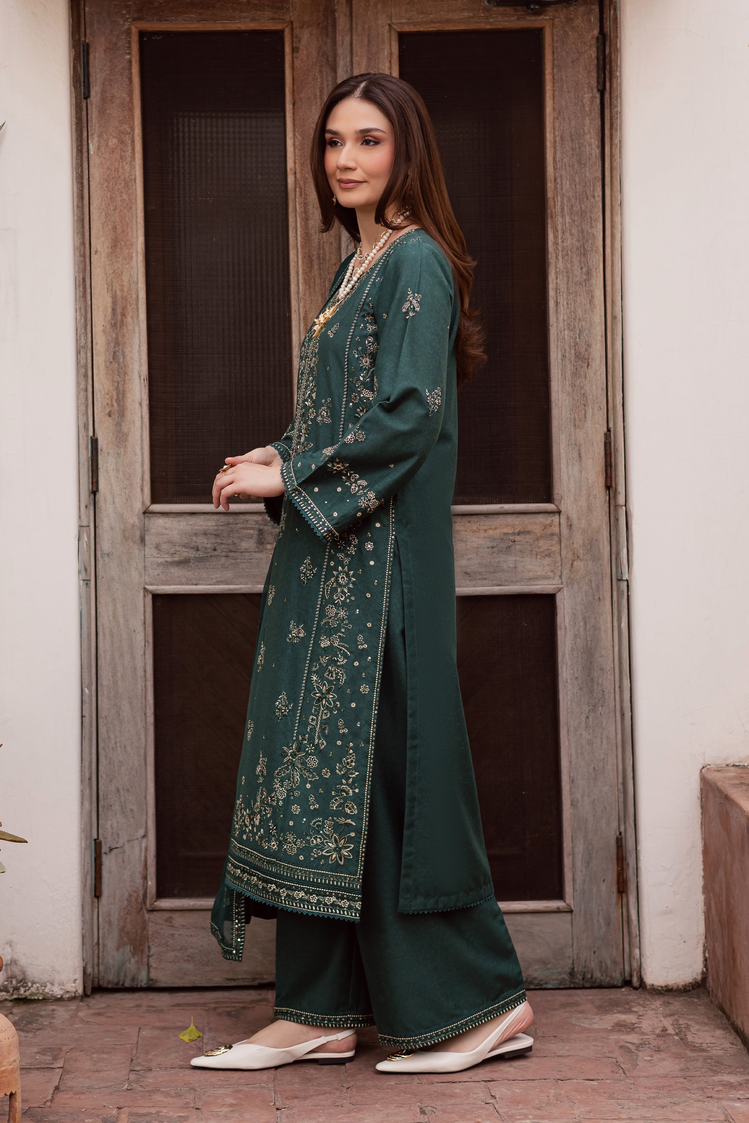 Zorro 3Pc - Embroidered Festive Pret BATIK WINTER PRET 2025 BATIK XS / Bottle Green / Textured Cotton-S / Bottle Green / Textured Cotton-M / Bottle Green / Textured Cotton-L / Bottle Green / Textured Cotton-XL / Bottle Green / Textured Cotton