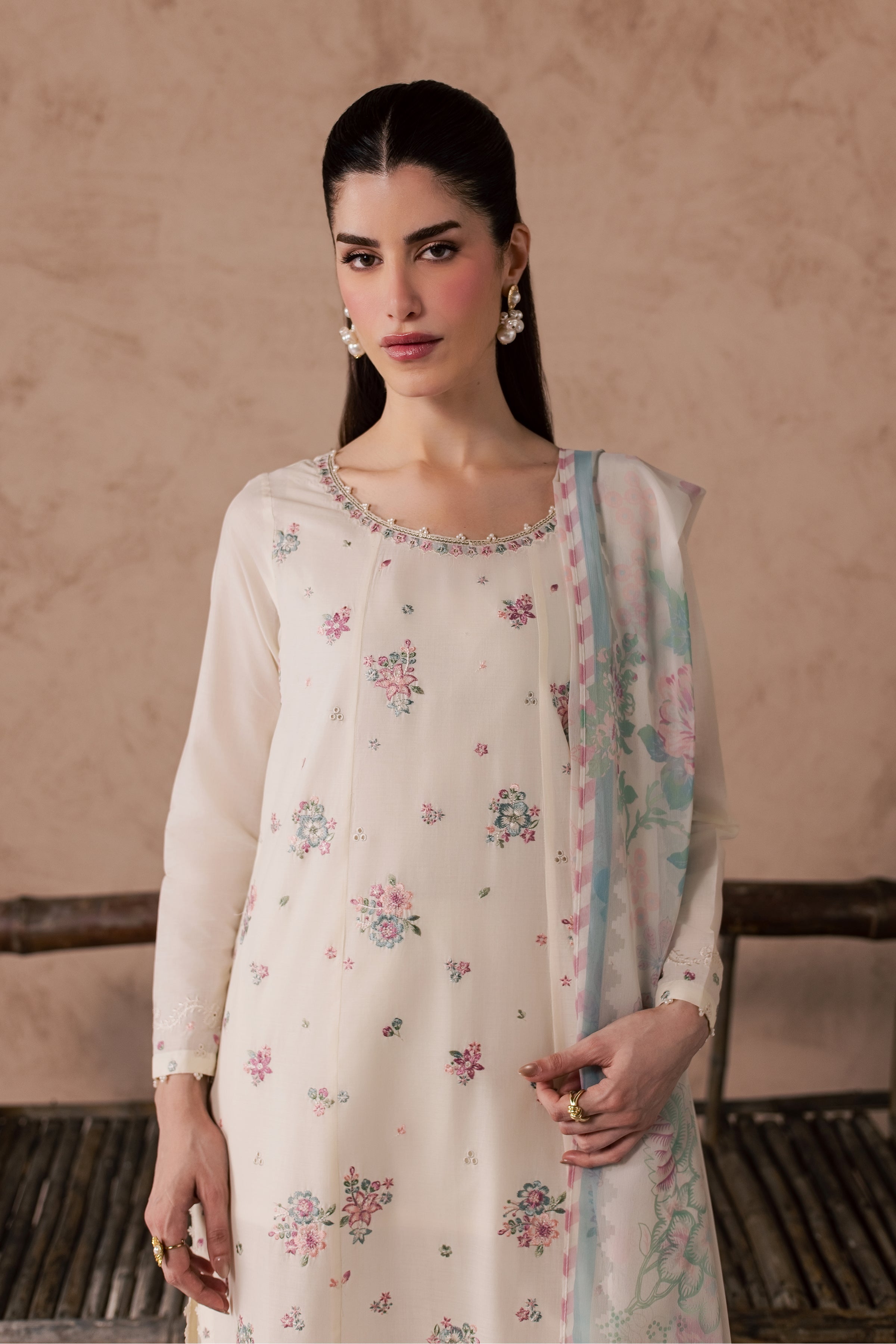 Zubariya 3Pc - Embroidered Lawn Dress EverydayEdit26 BATIK XS / Eggnog / Pima Lawn-S / Eggnog / Pima Lawn-M / Eggnog / Pima Lawn-L / Eggnog / Pima Lawn-XL / Eggnog / Pima Lawn
