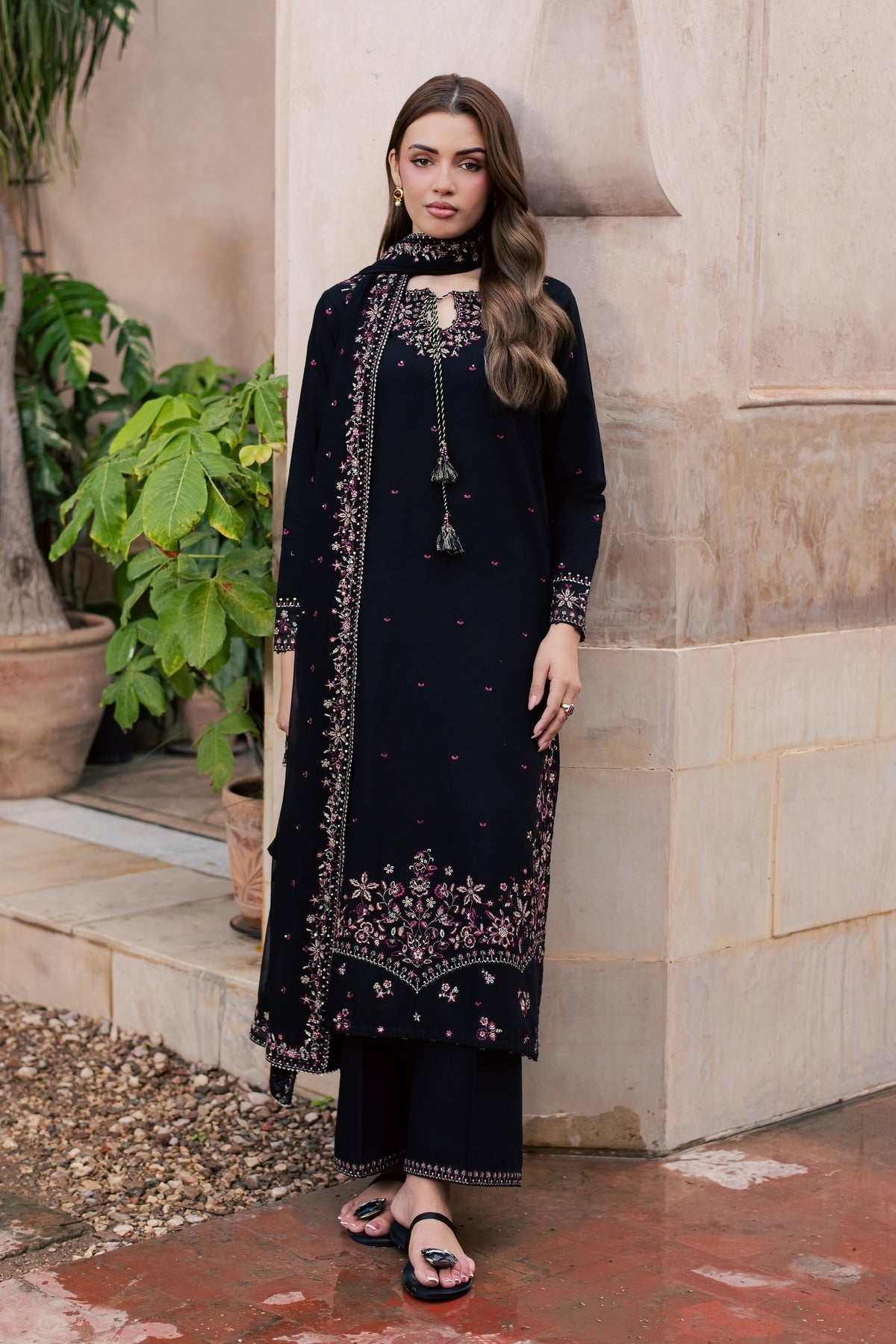 Andheri 3Pc - Embroidered Khaddar Pret
