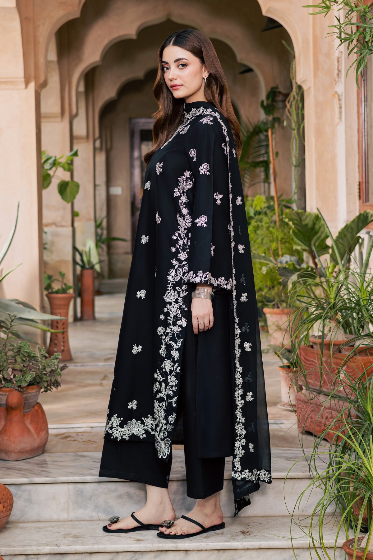 Jewel Onyx 3Pc - Embroidered Khaddar Pret