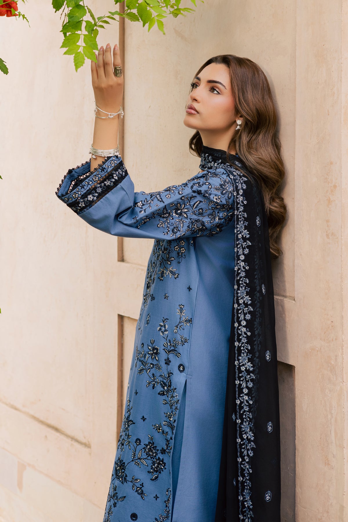 Coastal Glow 3Pc - Embroidered Khaddar Pret
