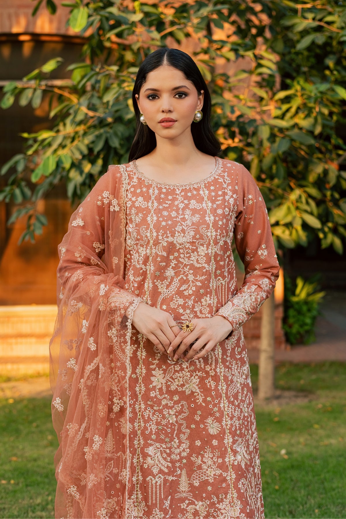 Peach Rhea 3Pc - Embroidered Karandi Pret
