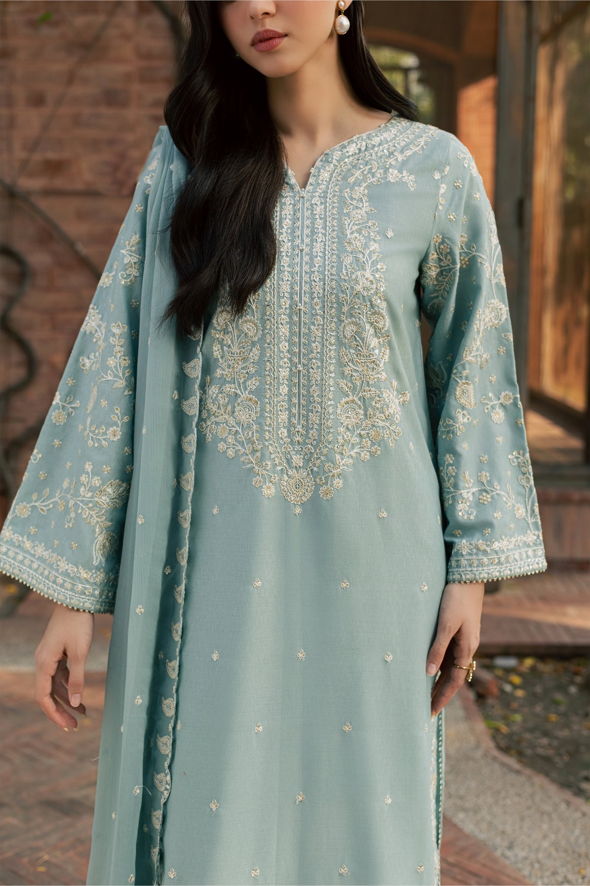 Faheema 3Pc - Embroidered Karandi Pret