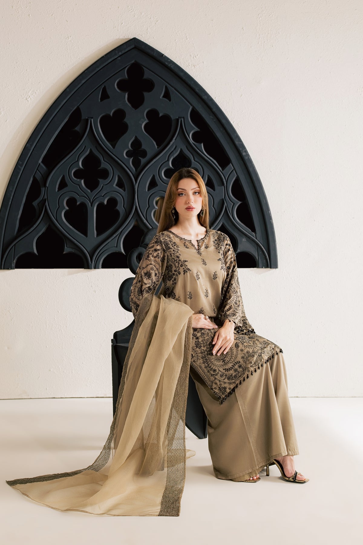 Orophile 3Pc - Festive Luxe Pret