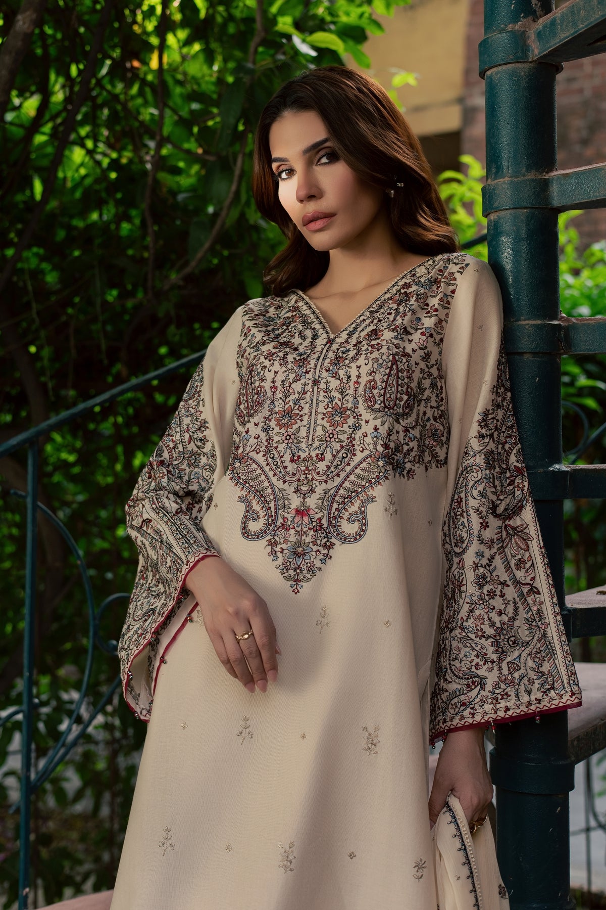 Azm 3Pc - Embroidered Khaddar Pret
