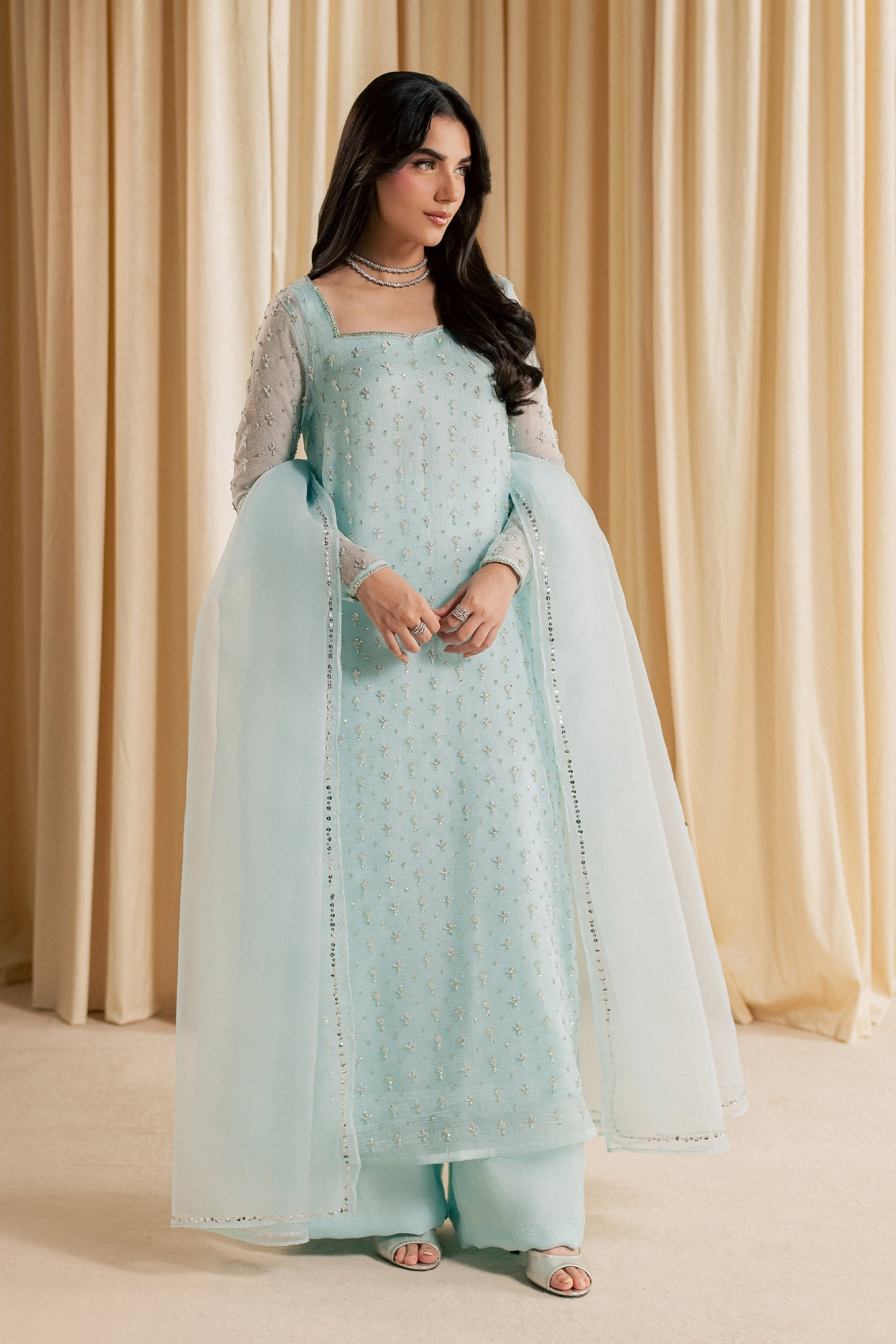 Brina 3Pc - Festive Luxe Pret
