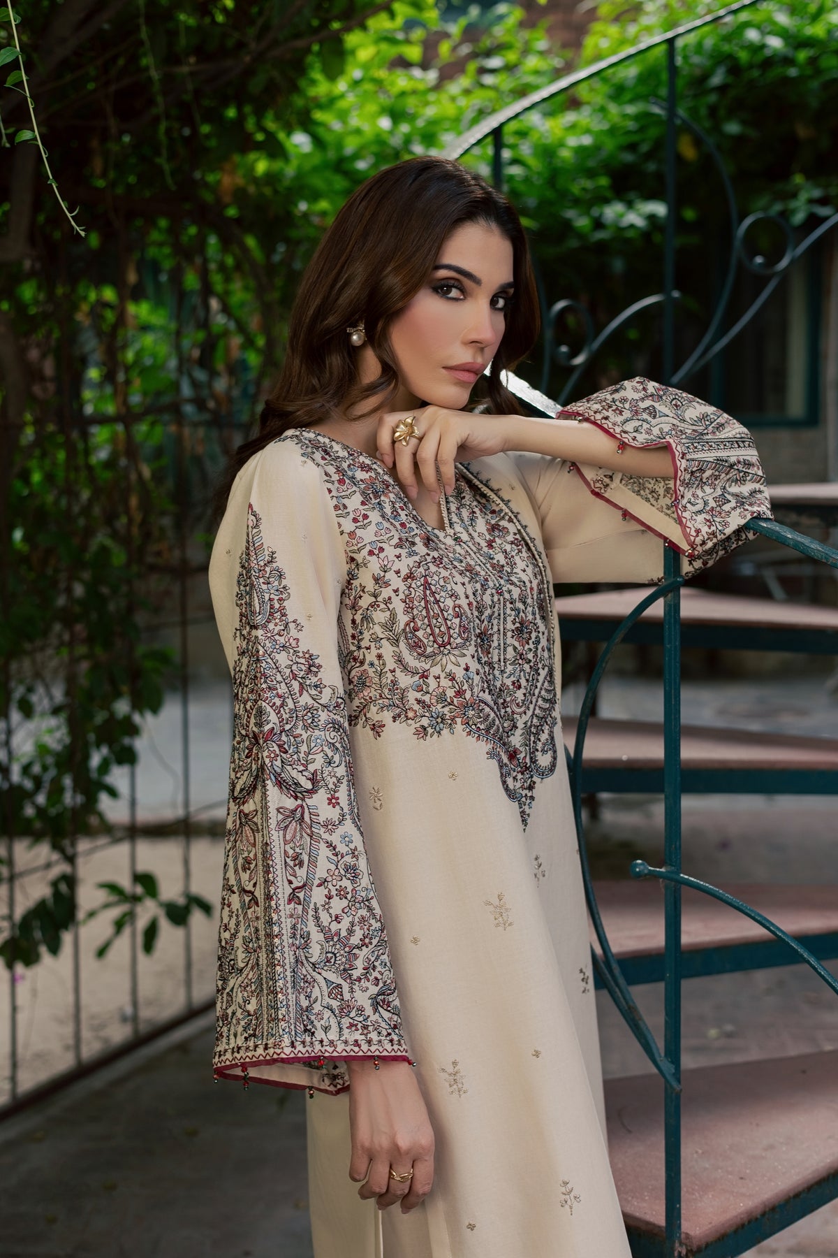Azm 3Pc - Embroidered Khaddar Pret