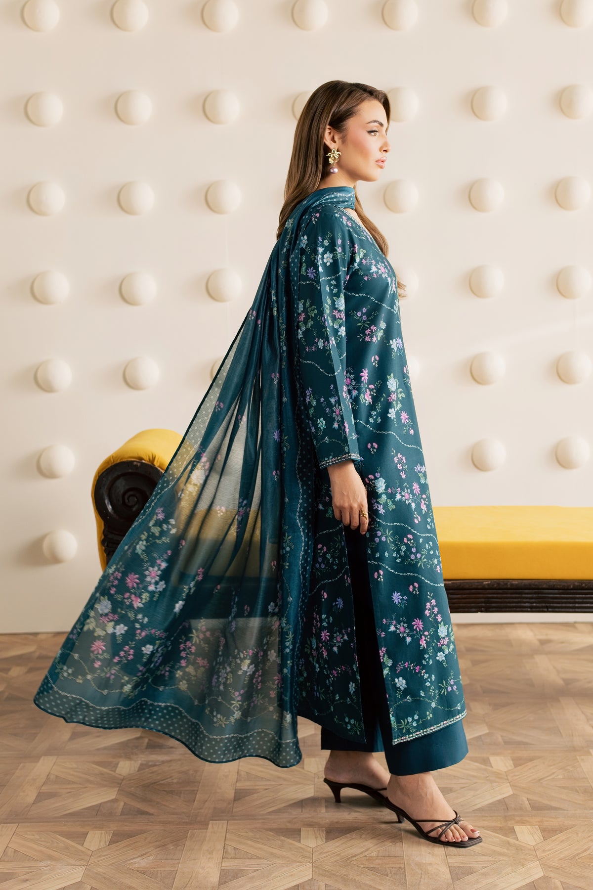 Aswa 3Pc - Embroidered Cambric Pret
