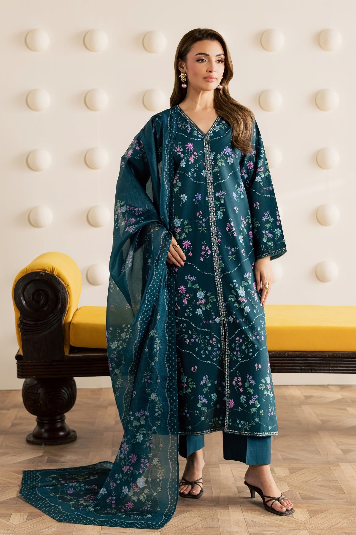 Aswa 3Pc - Embroidered Cambric Pret
