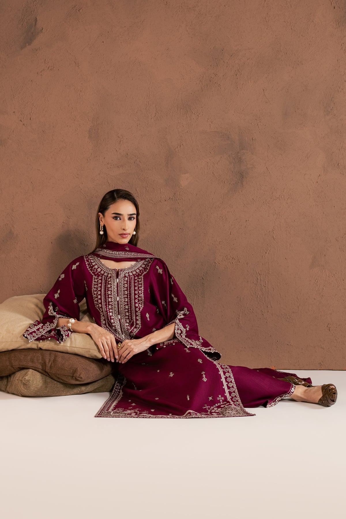 Solene Red 3Pc - Embroidered Cambric Pret