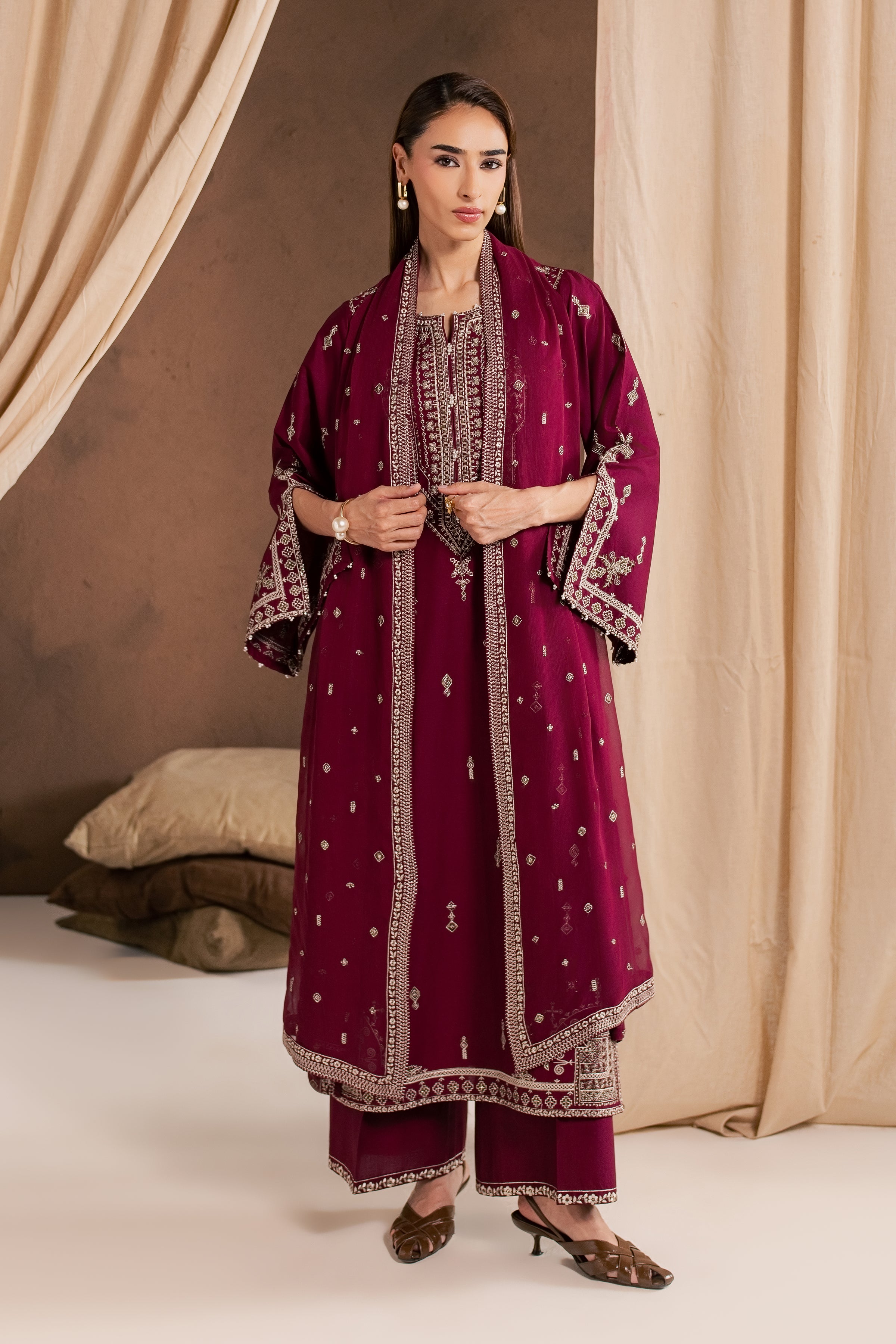 Solene Red 3Pc - Embroidered Cambric Pret