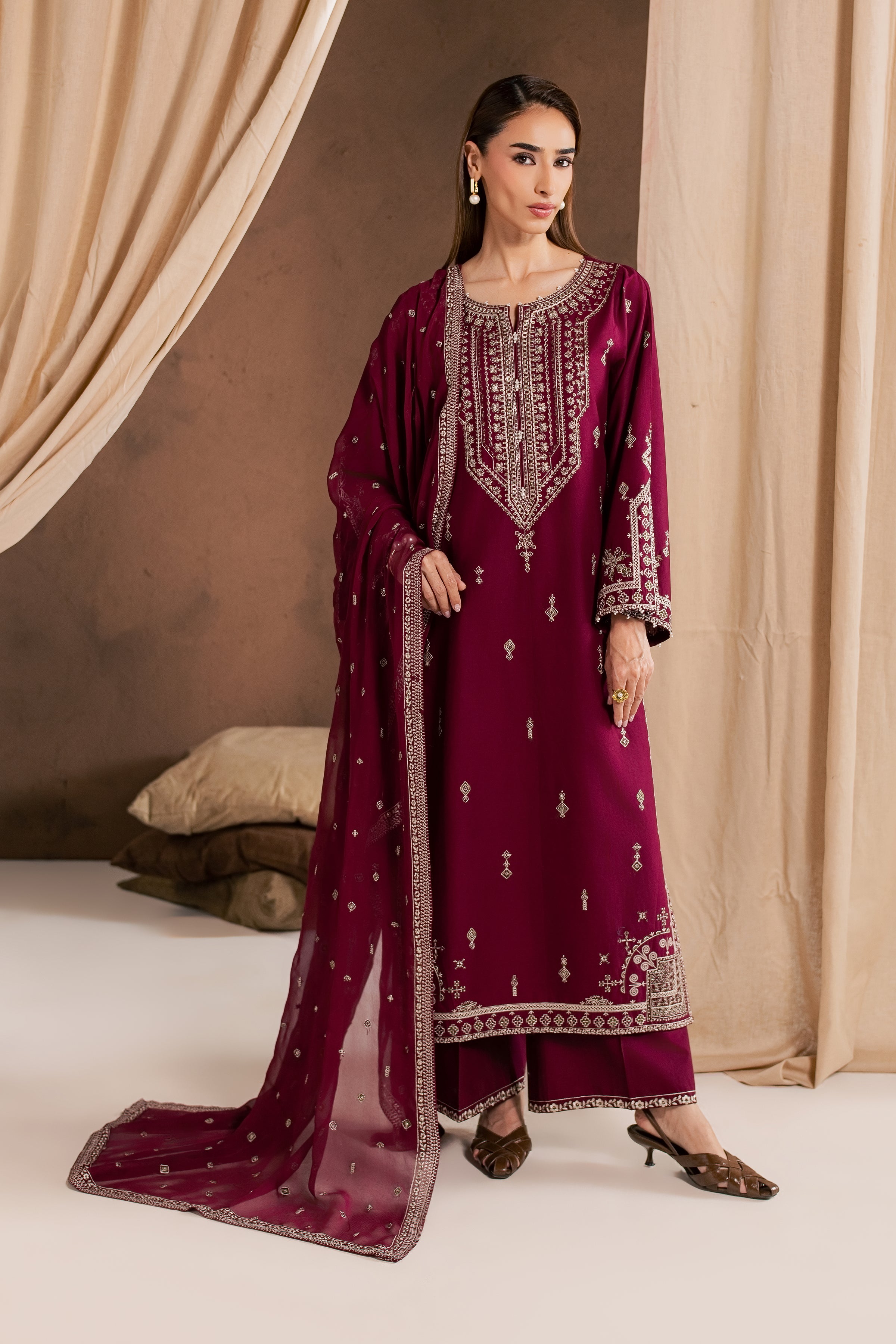 Solene Red 3Pc - Embroidered Cambric Pret