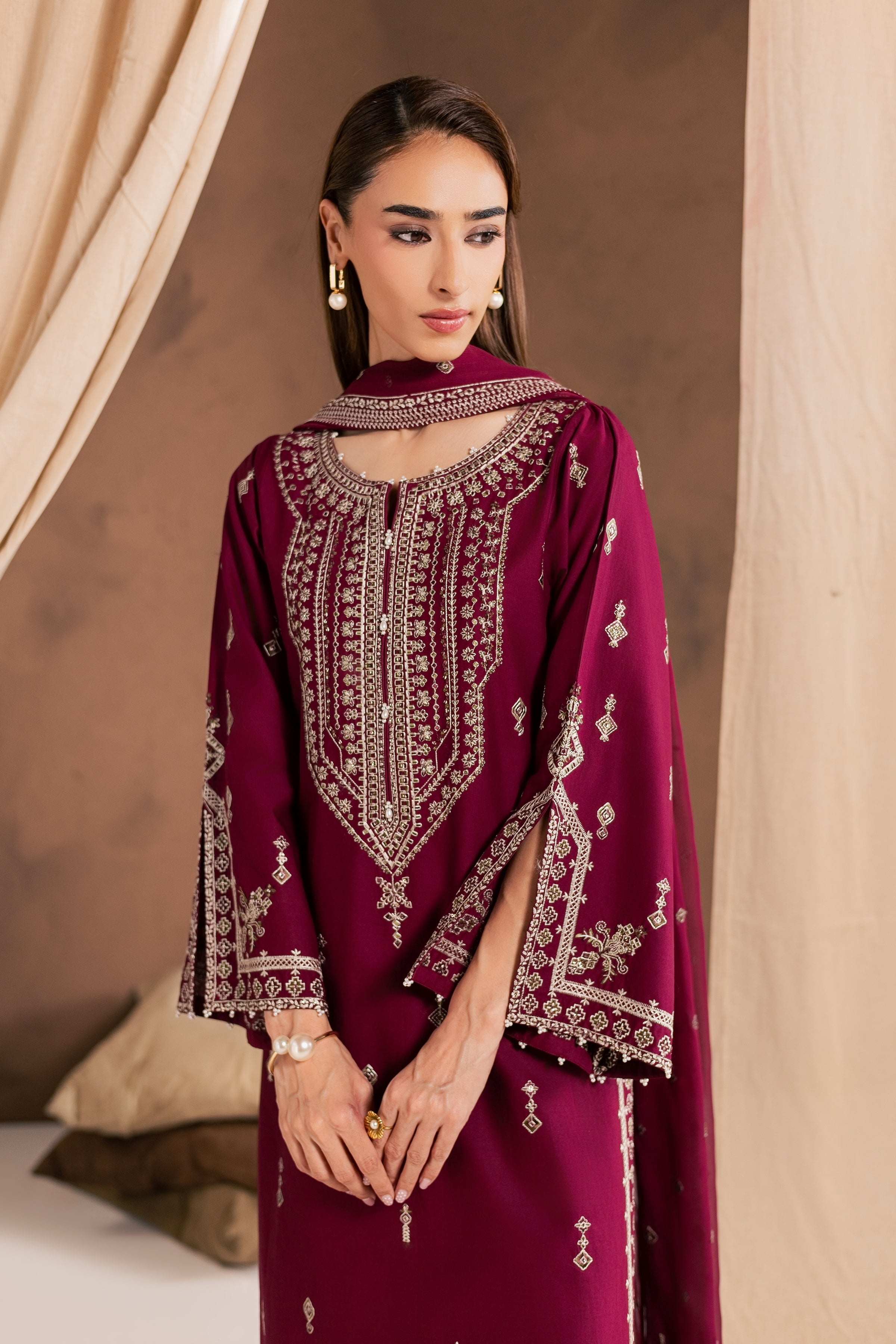 Solene Red 3Pc - Embroidered Cambric Pret