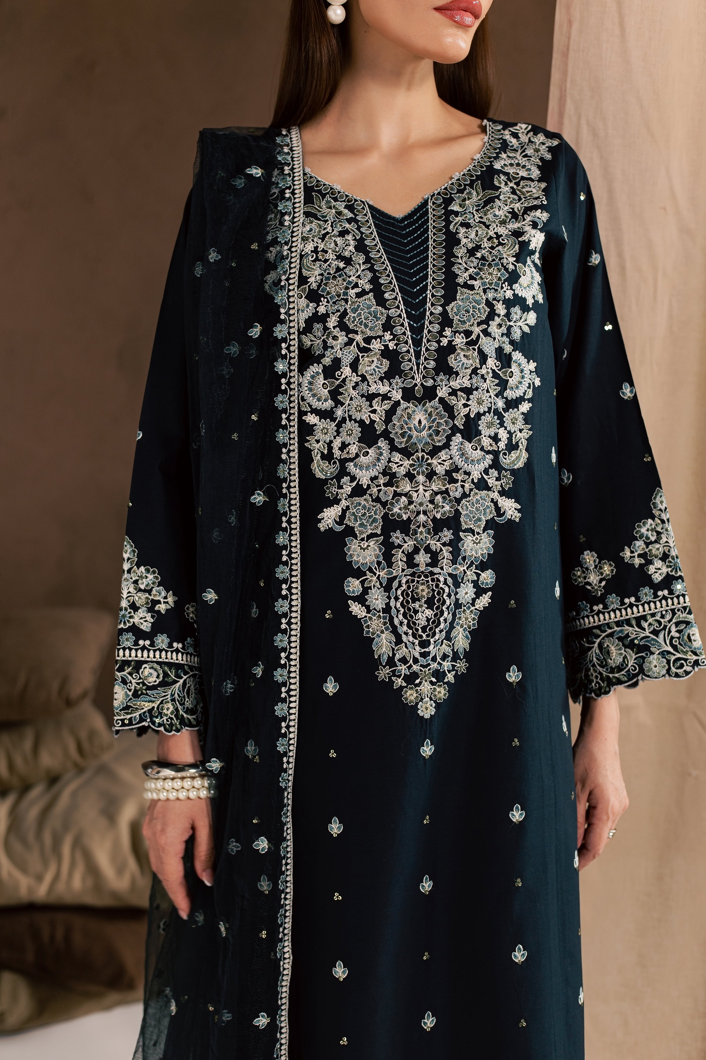 Blue Sabiha 3Pc - Embroidered Cambric Pret