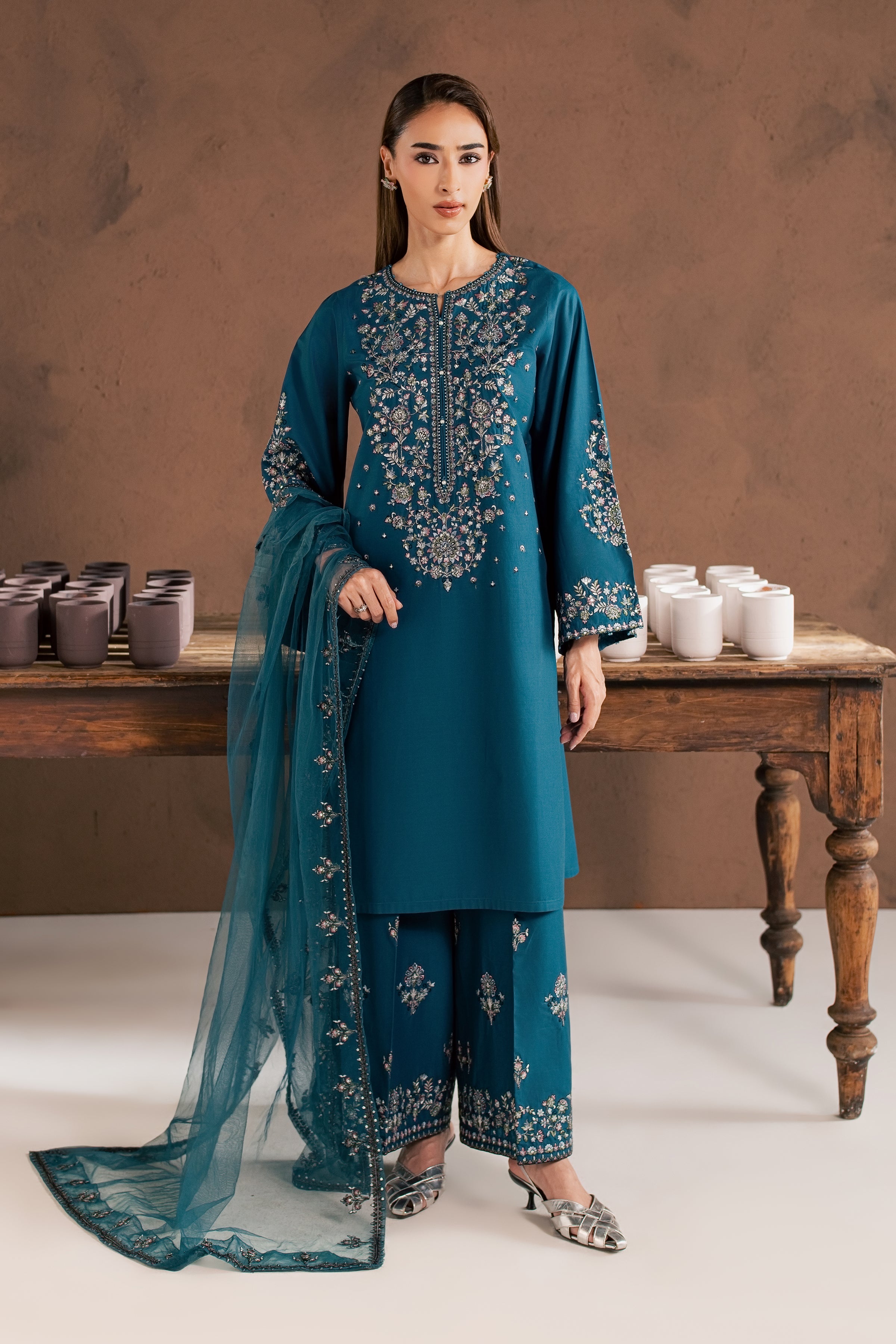Viya 3Pc - Embroidered Cambric Pret