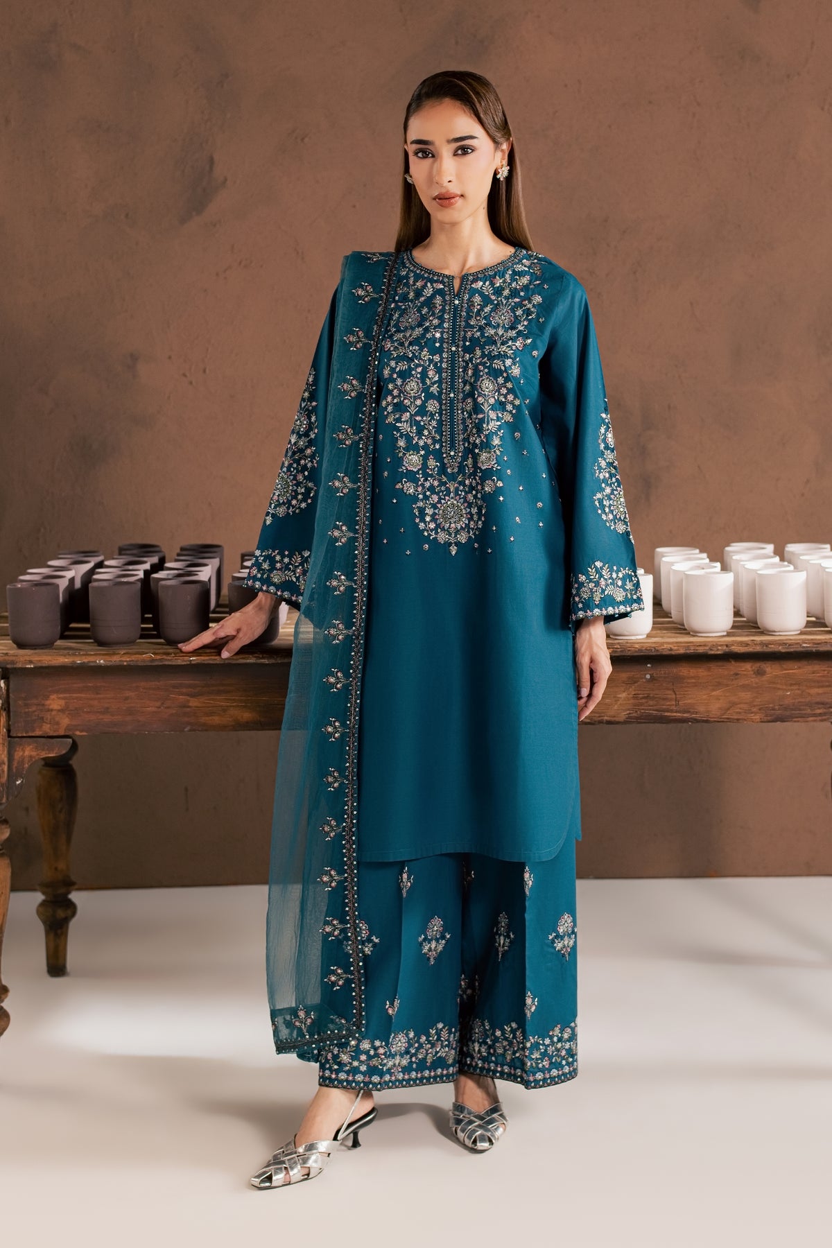 Viya 3Pc - Embroidered Cambric Pret