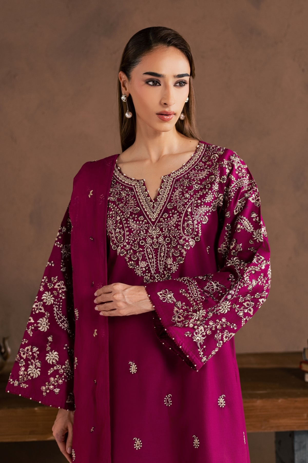 Magenta Elaya 3Pc - Embroidered Cambric Pret