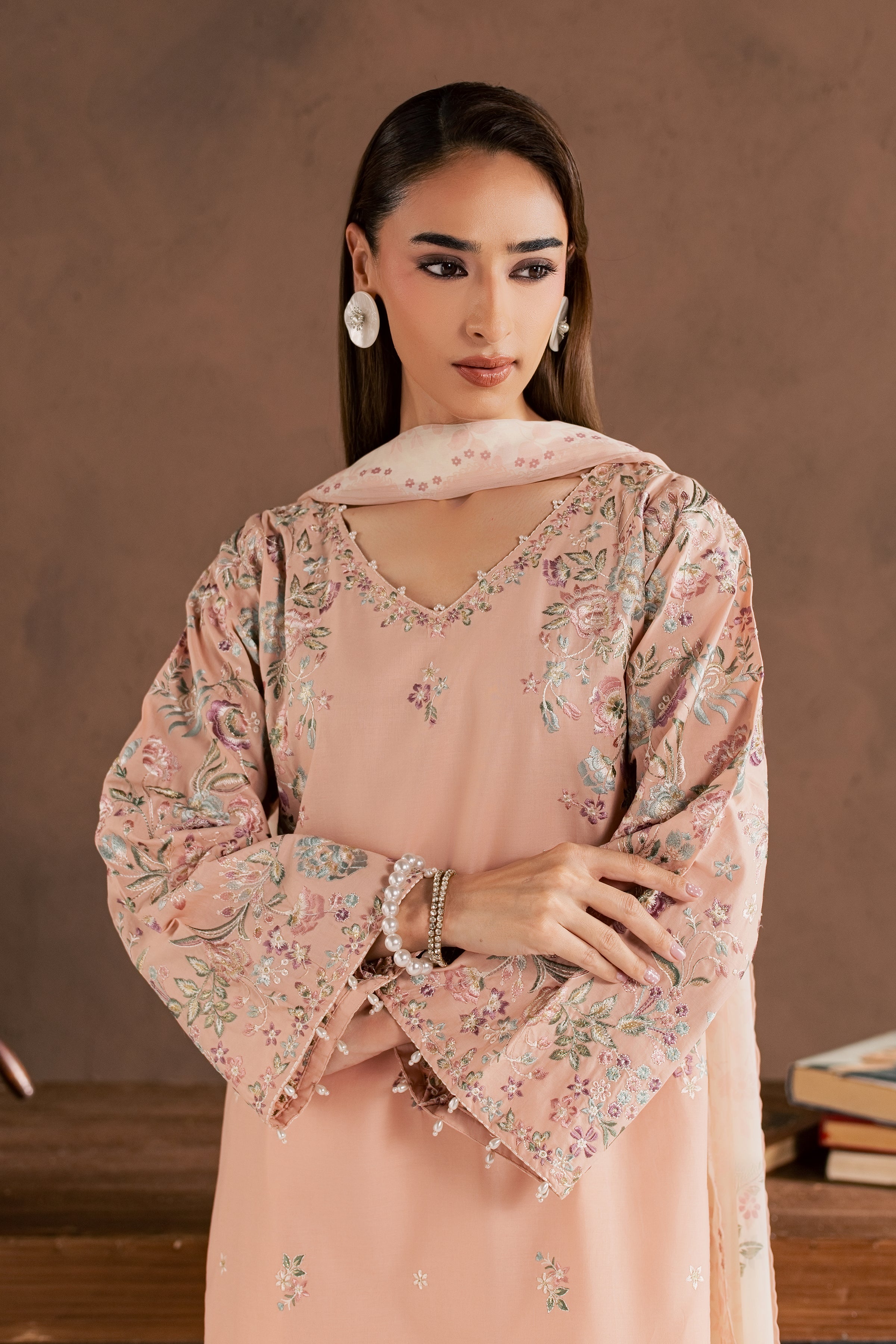 Humain 3Pc - Embroidered Cambric Pret