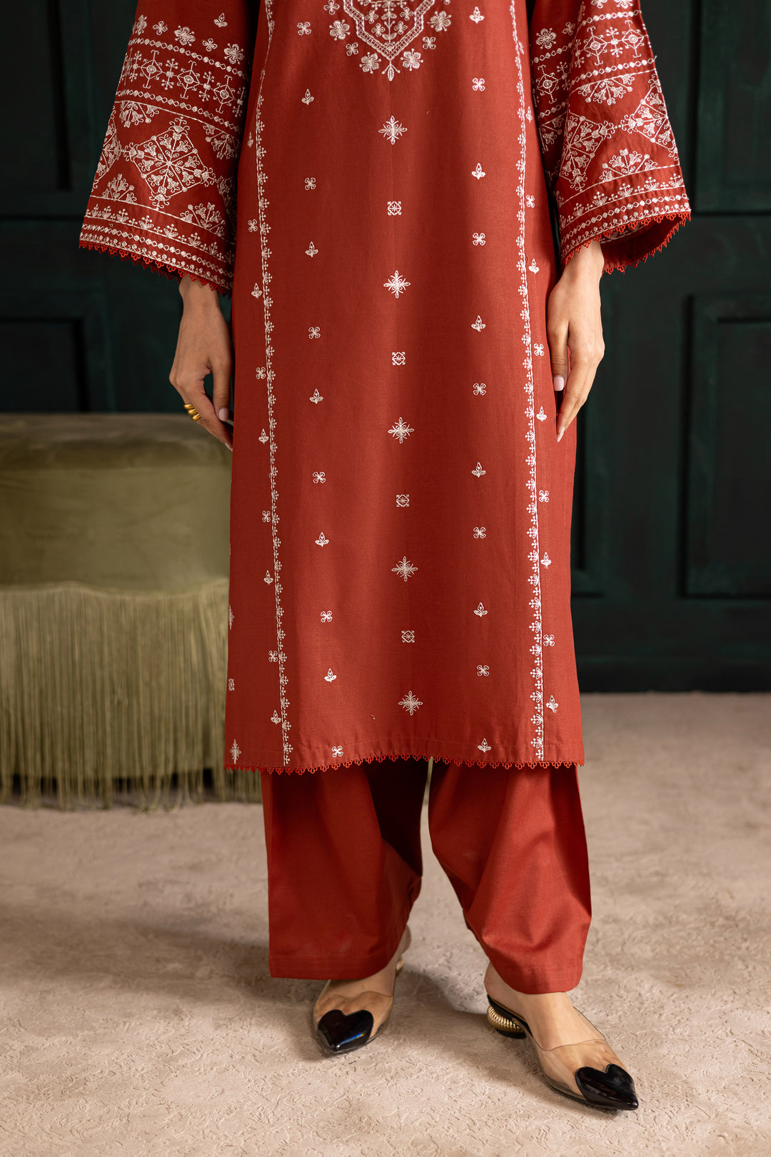 Rusty Dusty 2Pc - Embroidered Khaddar Dress