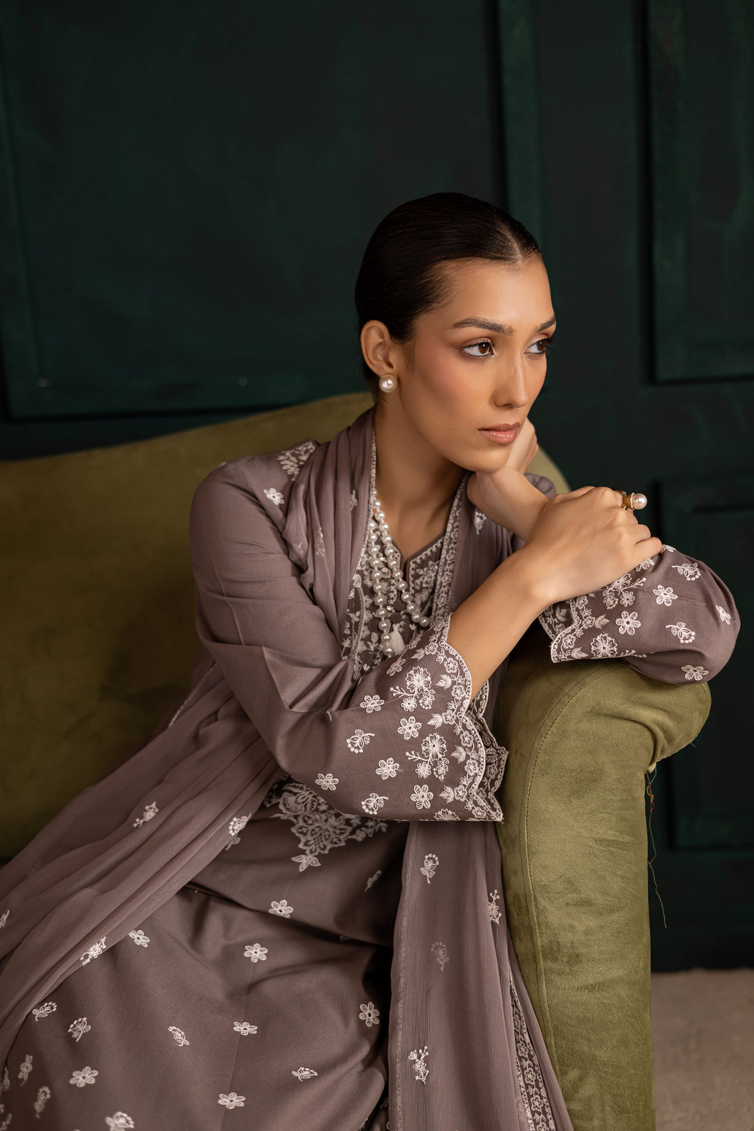Grey 3Pc - Embroidered Khaddar Dress