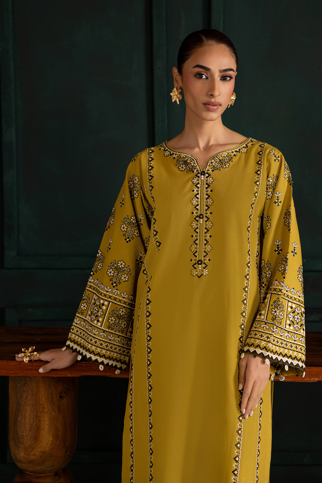 Kantha 2Pc - Embroidered Khaddar Dress