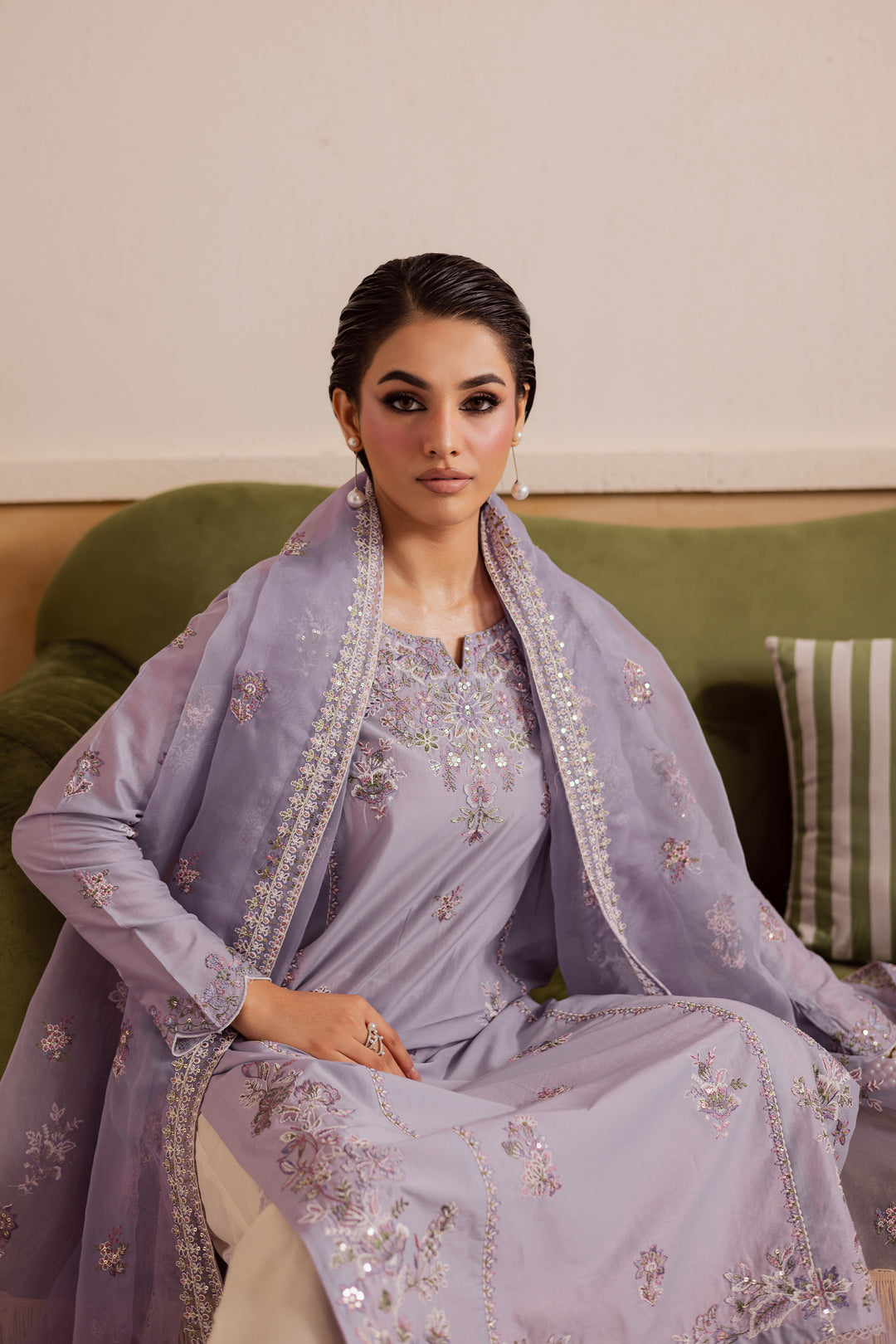 Shuja 3Pc - Embroidered Lawn Pret