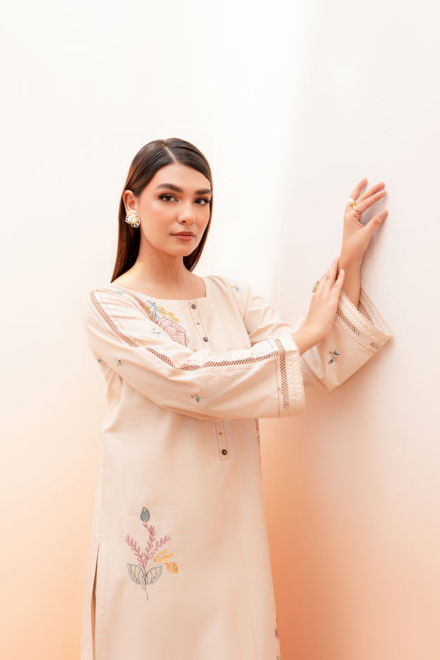 Ivory Dust 2Pc - BATIK