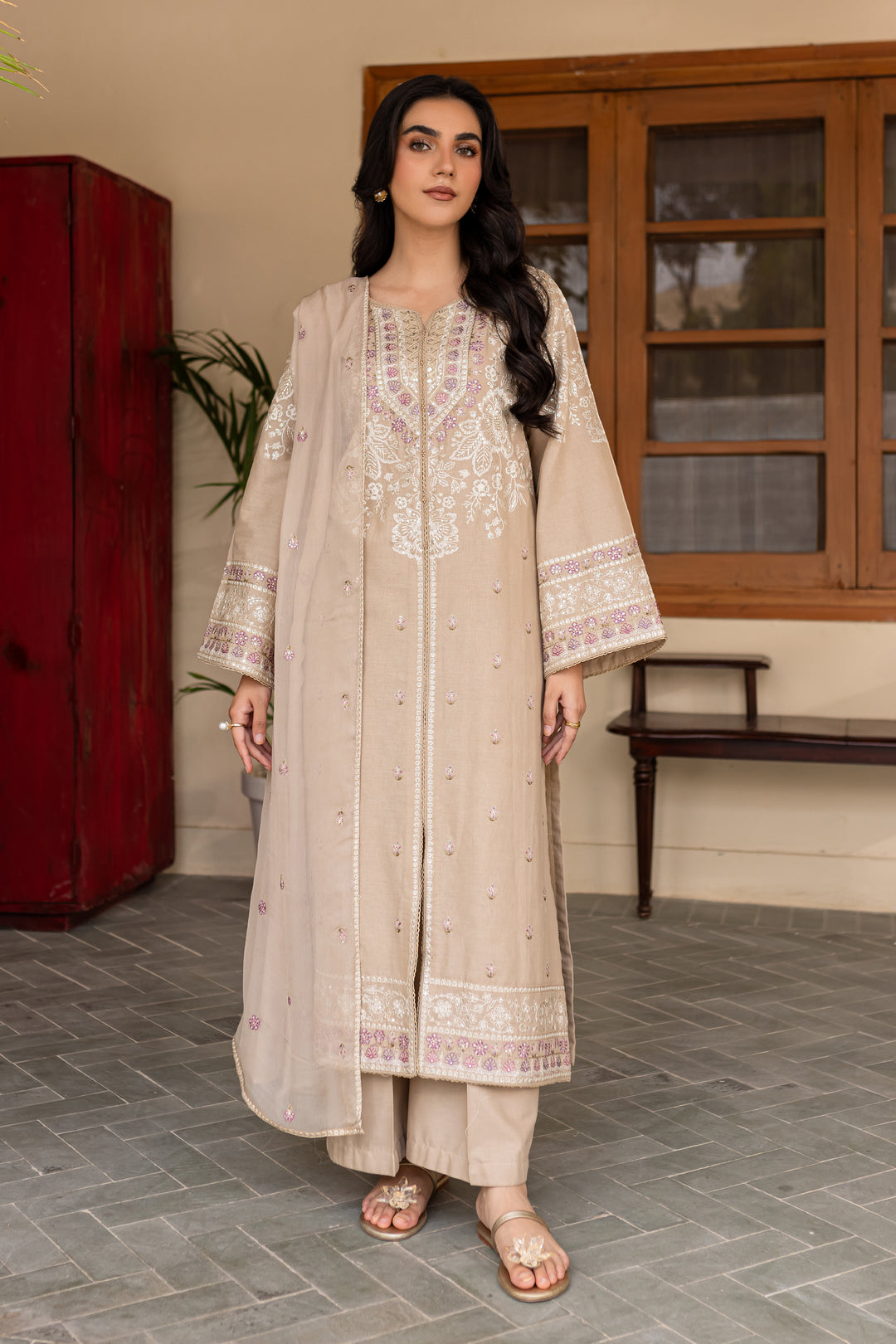 Musarrat 3Pc - Embroidered Khaddar Dress - BATIK