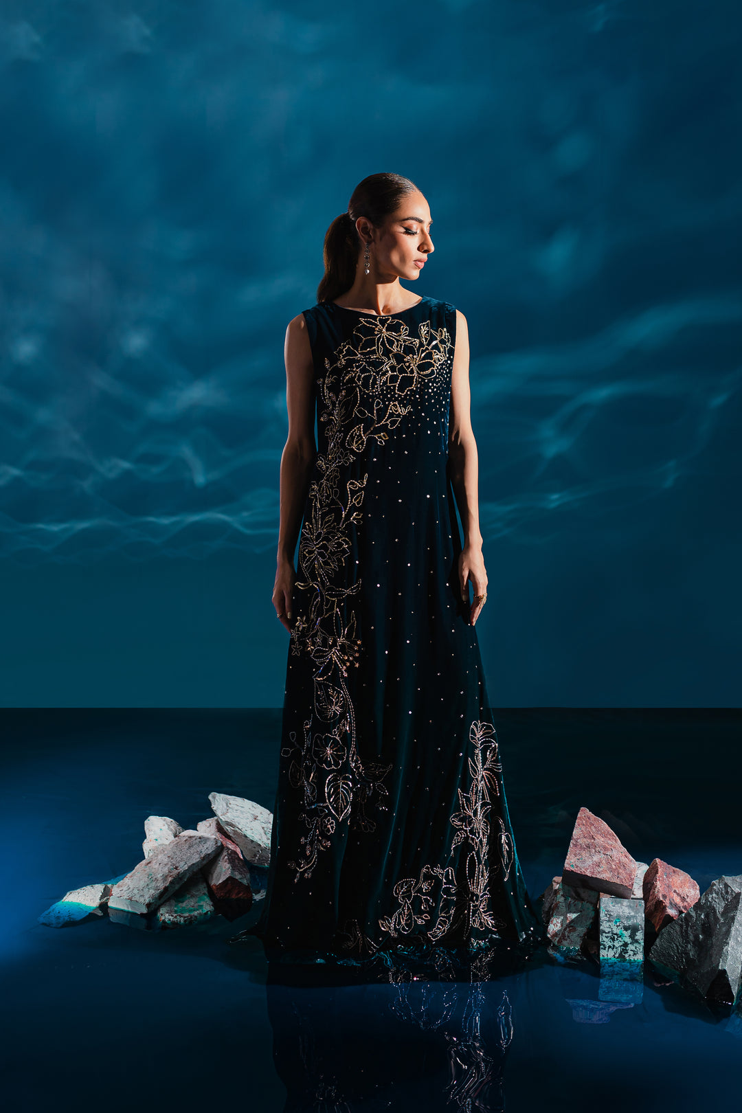 Vita 2Pc - Formal Velvet Maxi - BATIK