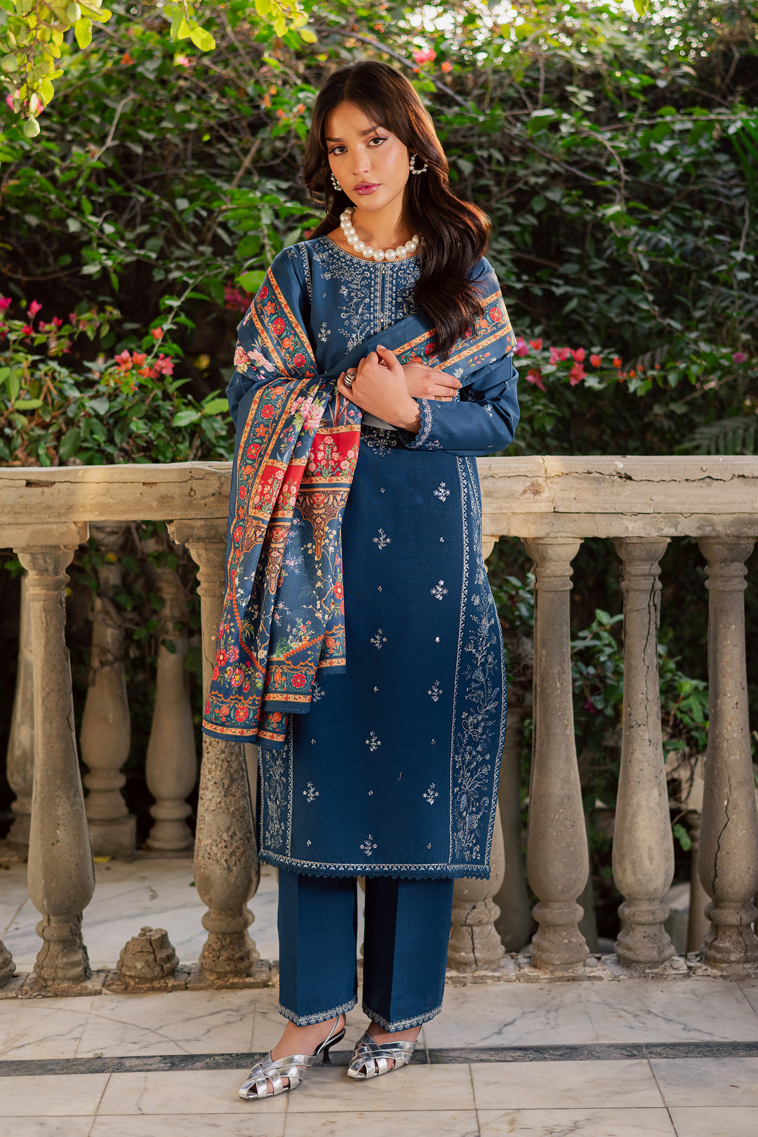 Sea Girl 3Pc - Embroidered Khaddar Dress