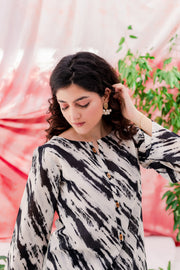 Dig. Black Spangles 2Pc - BATIK