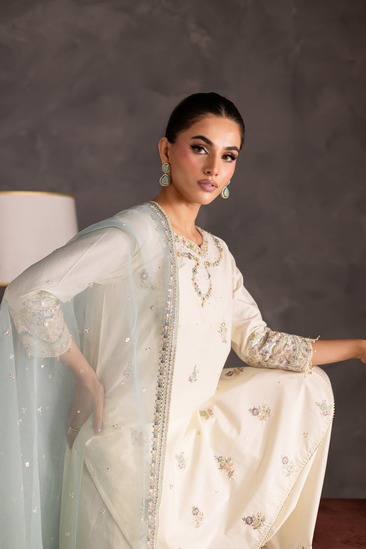 Creamy 3pc - Festive Luxe Pret