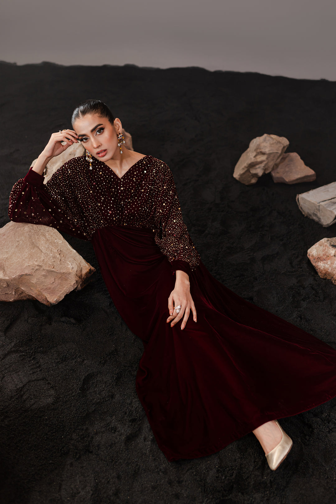 Groot 1Pc - Formal Velvet Maxi - BATIK