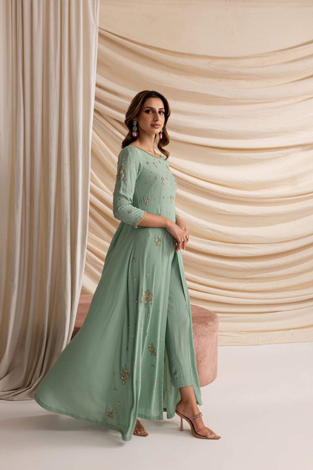 [product-color]-[product-type]-[product_material]