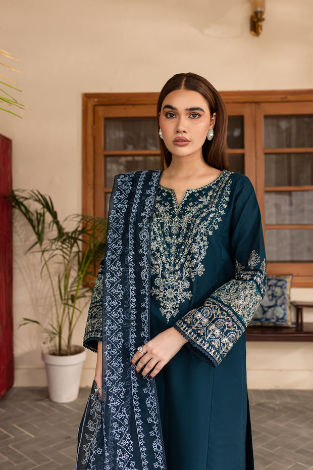 Amari 3Pc - Embroidered Khaddar Dress - BATIK