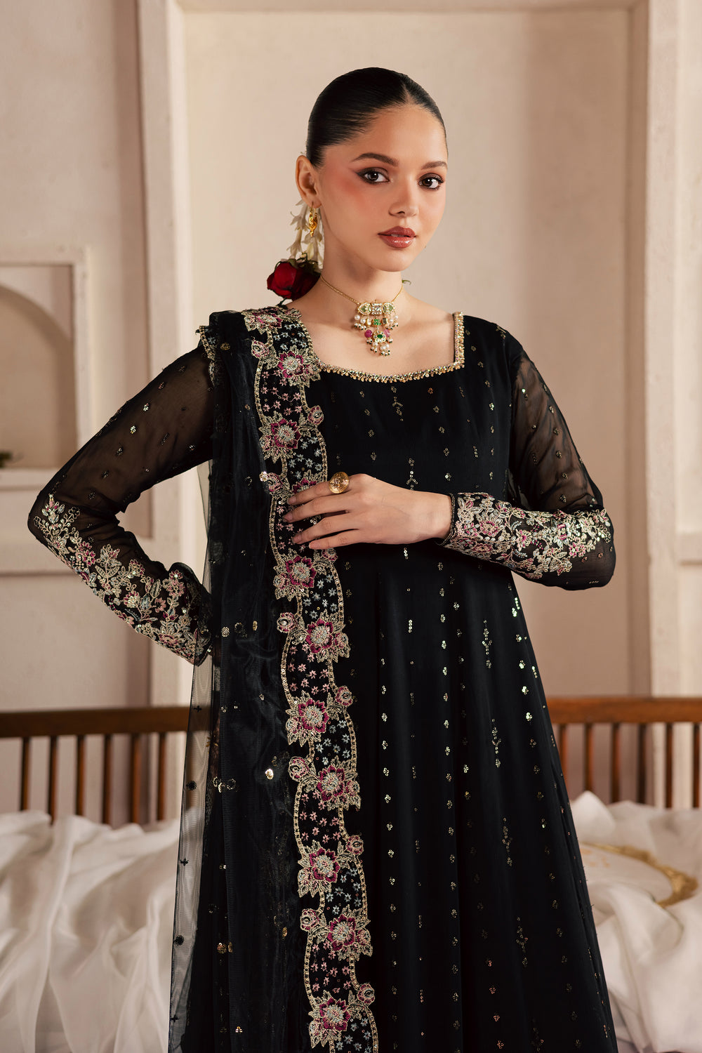 [product-color]-[product-type]-[product_material]