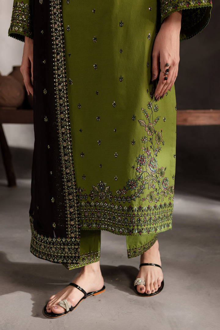 Aleyla 3Pc - Embroidered Khaddar Dress - BATIK