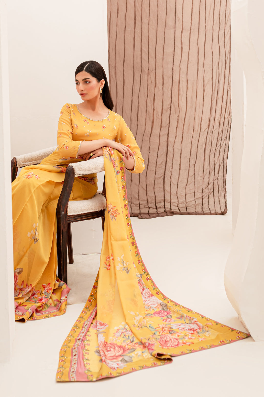 Credense 4Pc - Luxe PRET Saree - BATIK