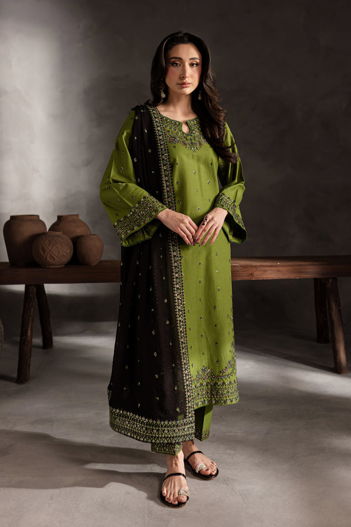 Aleyla 3Pc - Embroidered Khaddar Dress - BATIK